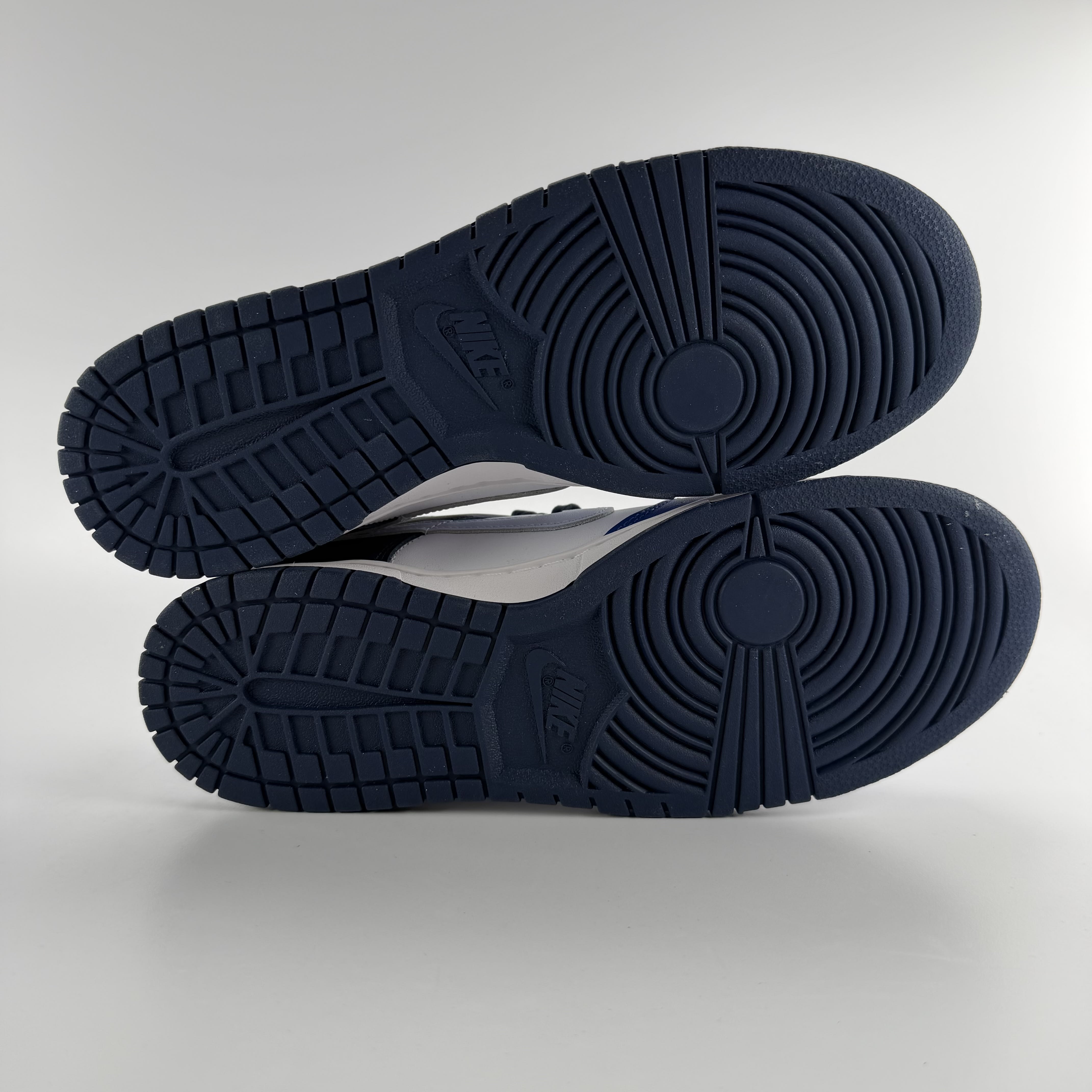 437144 Nike Dunk Low Game Royal Navy