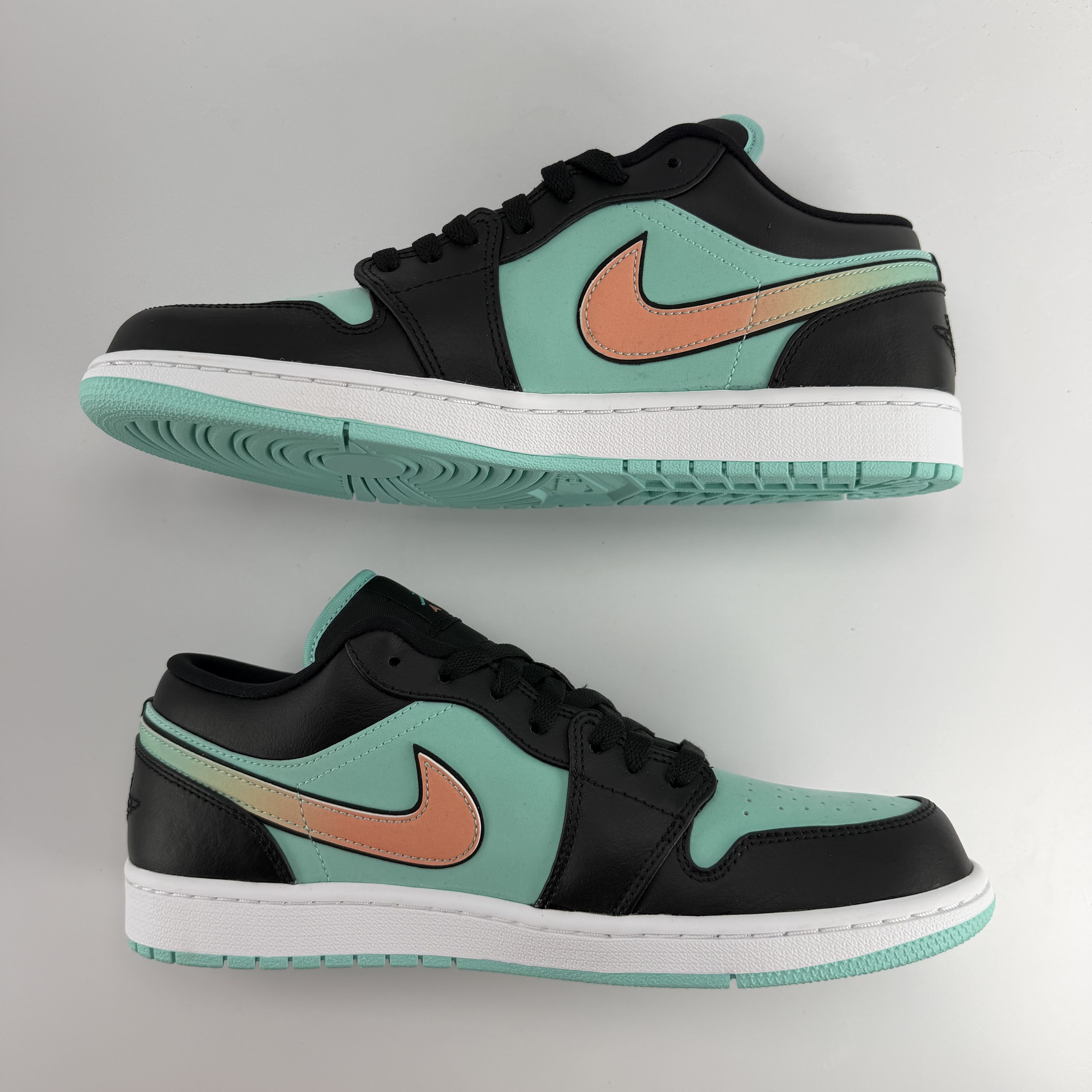 824598 Jordan 1 Low SE Tropical Twist