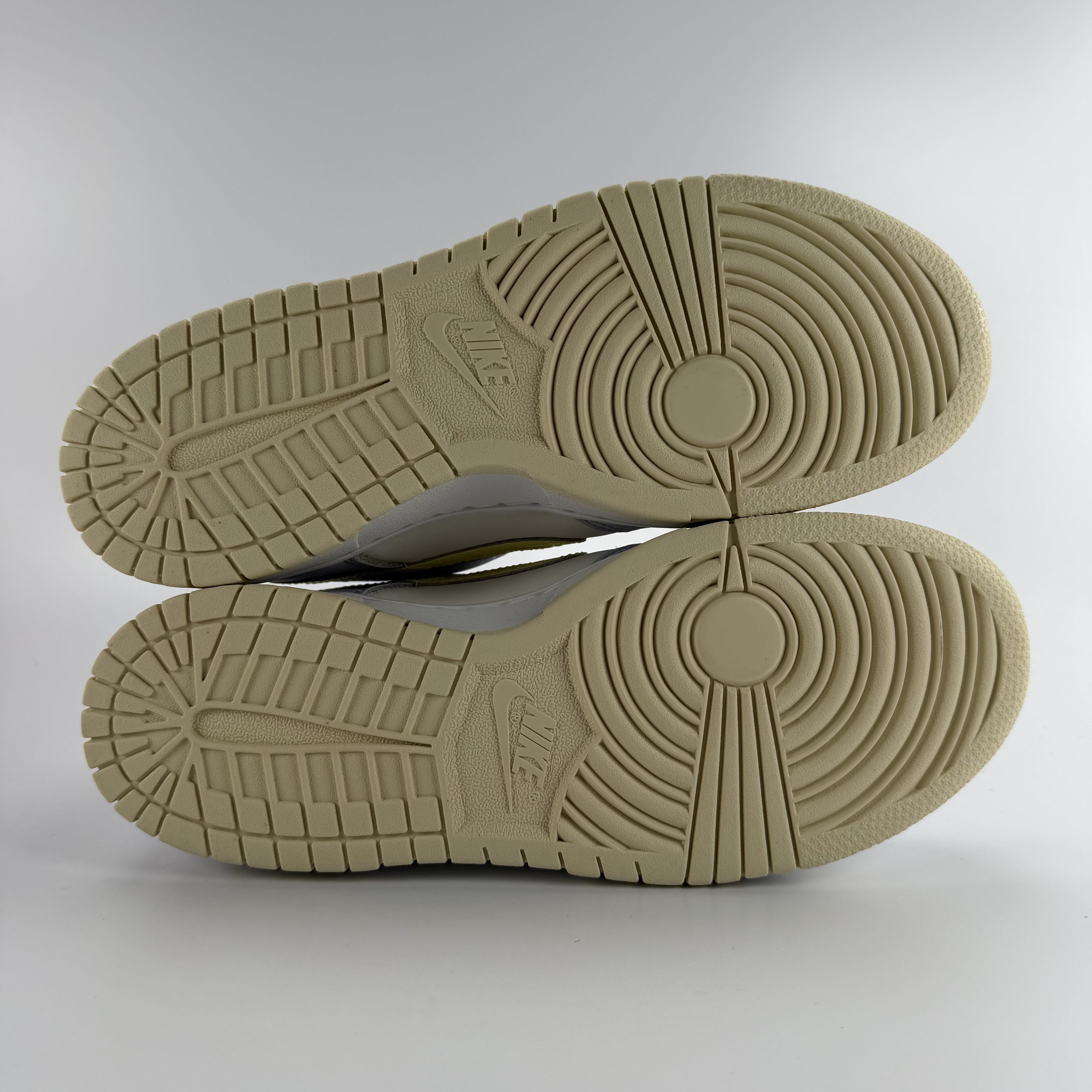 SP6479 Nike Dunk Low SE Easter (2023) (GS)