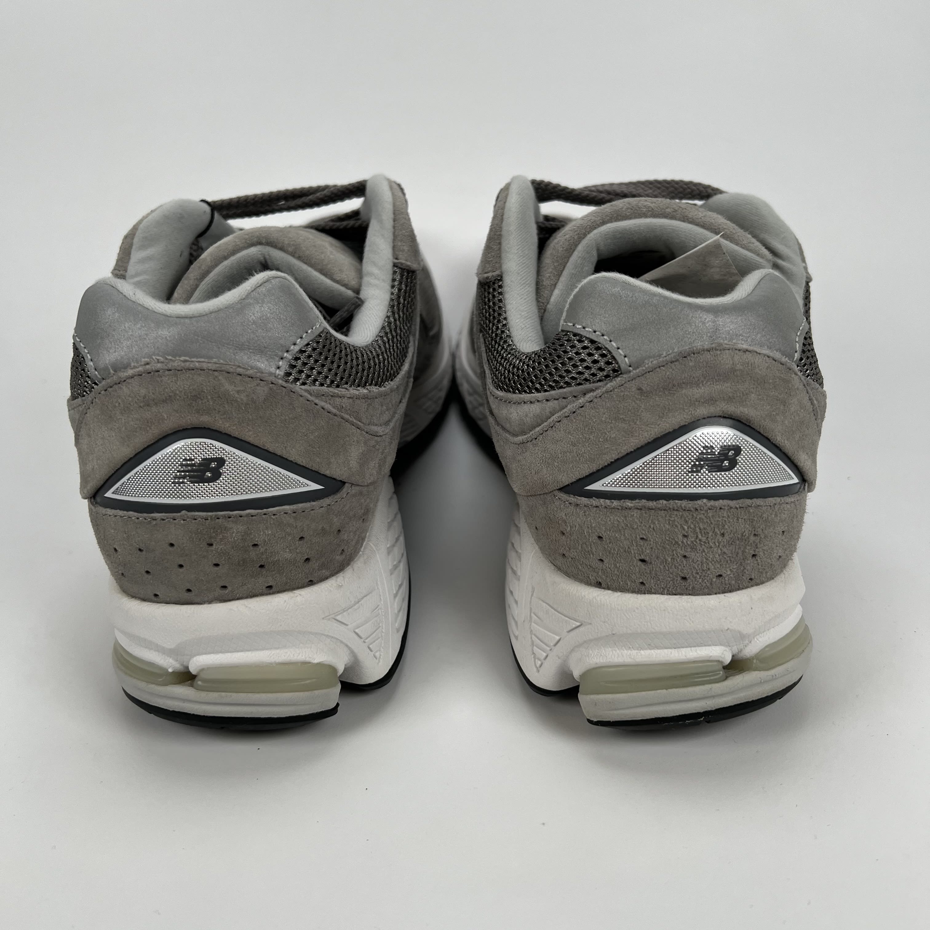 SP2672 New Balance 2002R Grey White