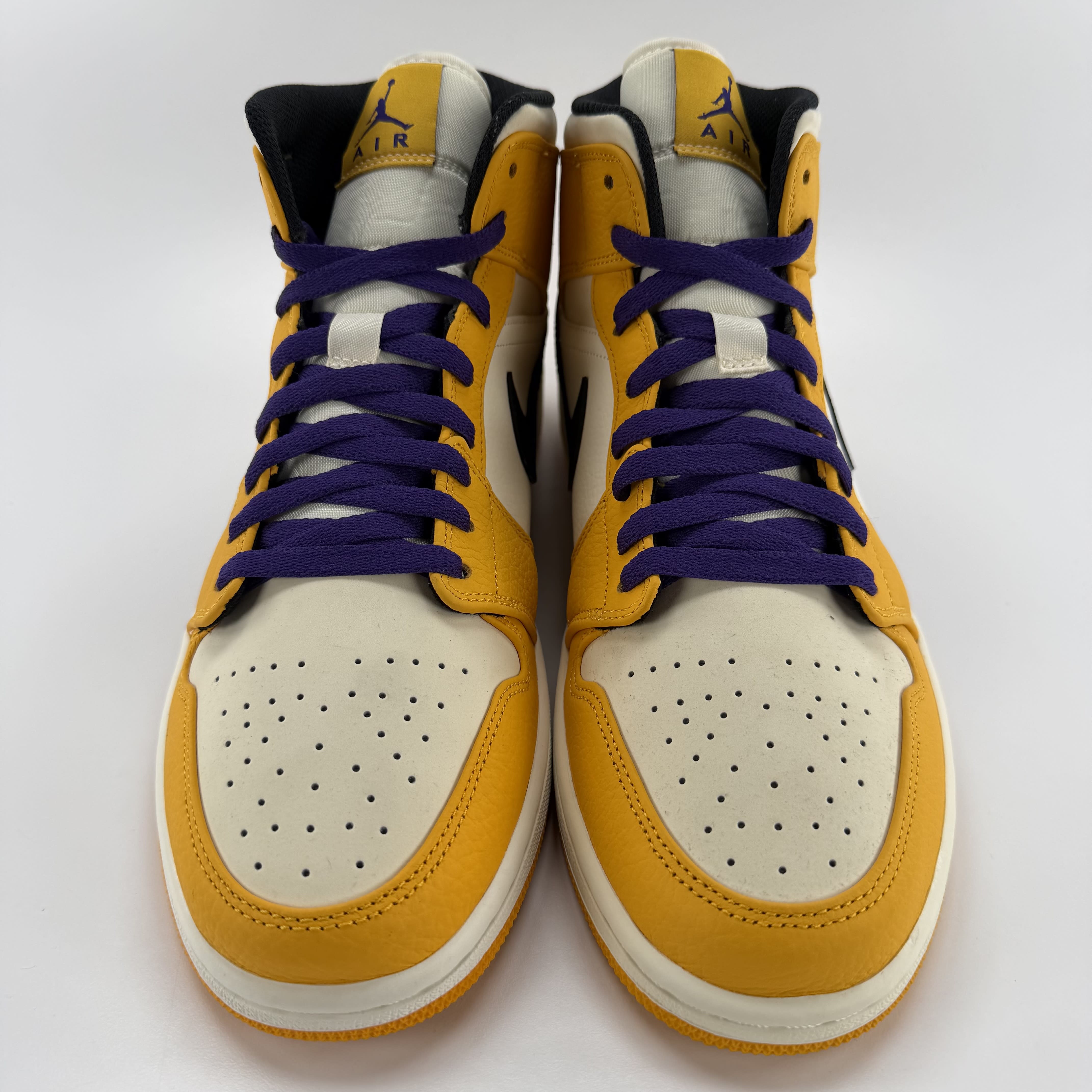 644703 Air Jordan 1 Mid 'Lakers'