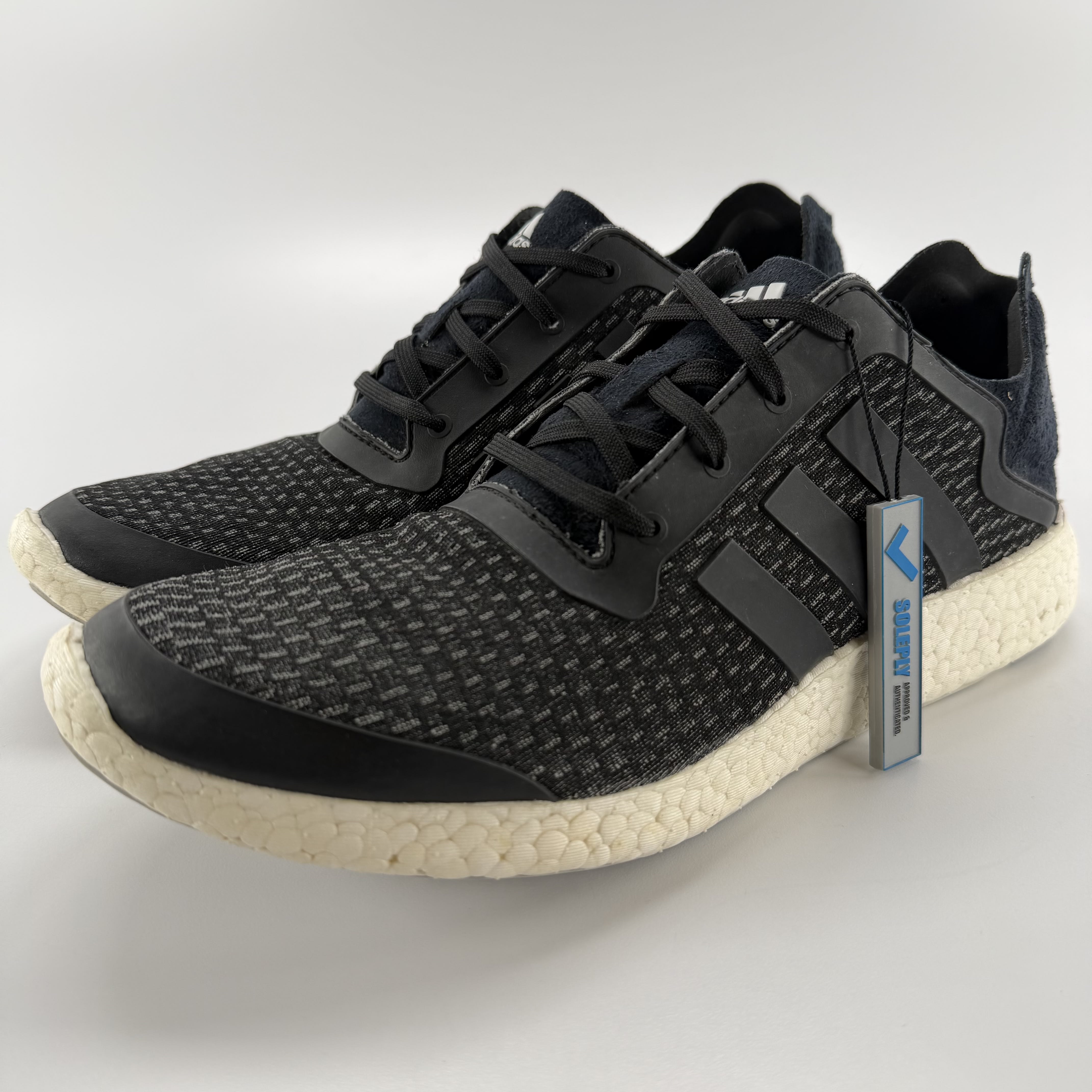 509634 Adidas Boost 1