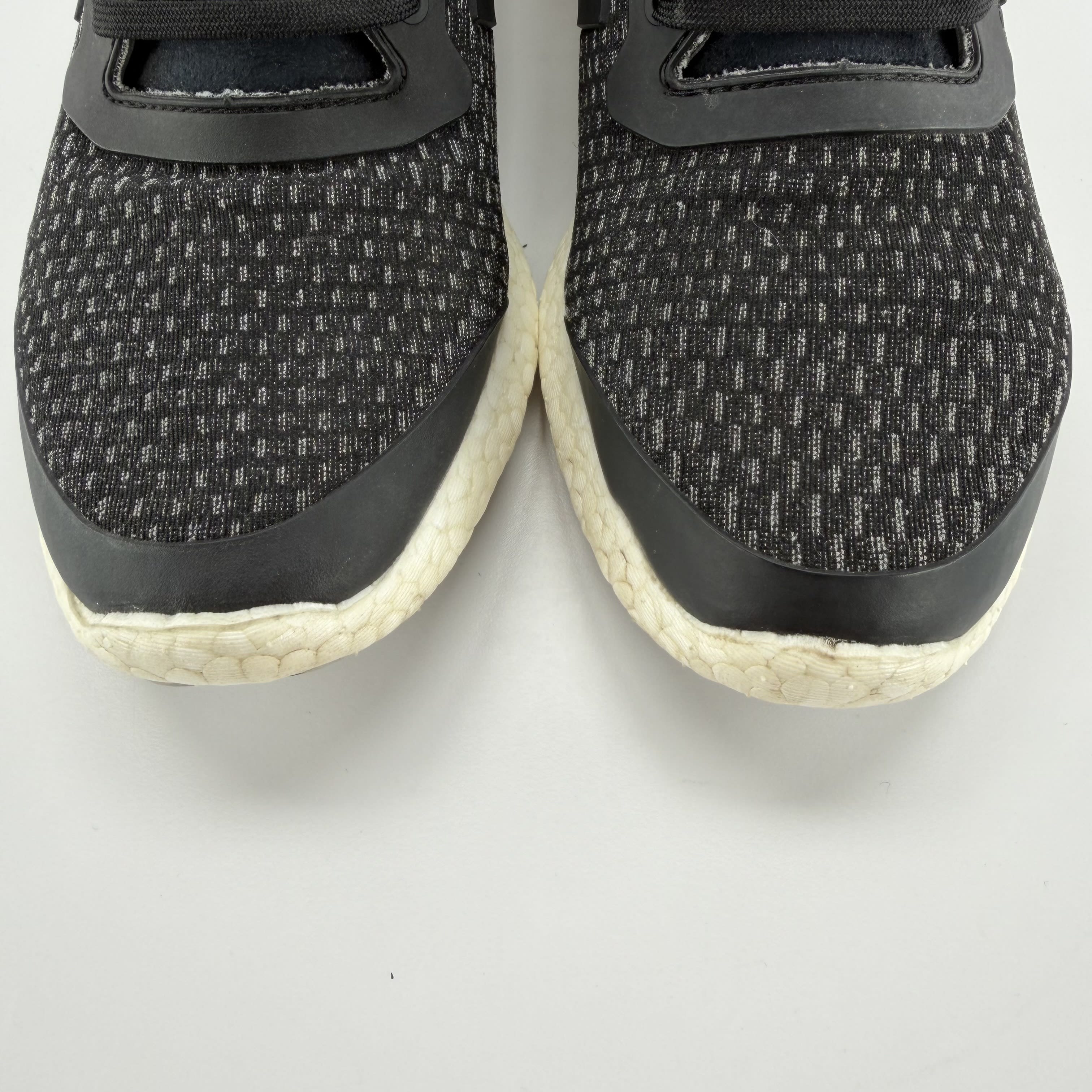 509634 Adidas Boost 1