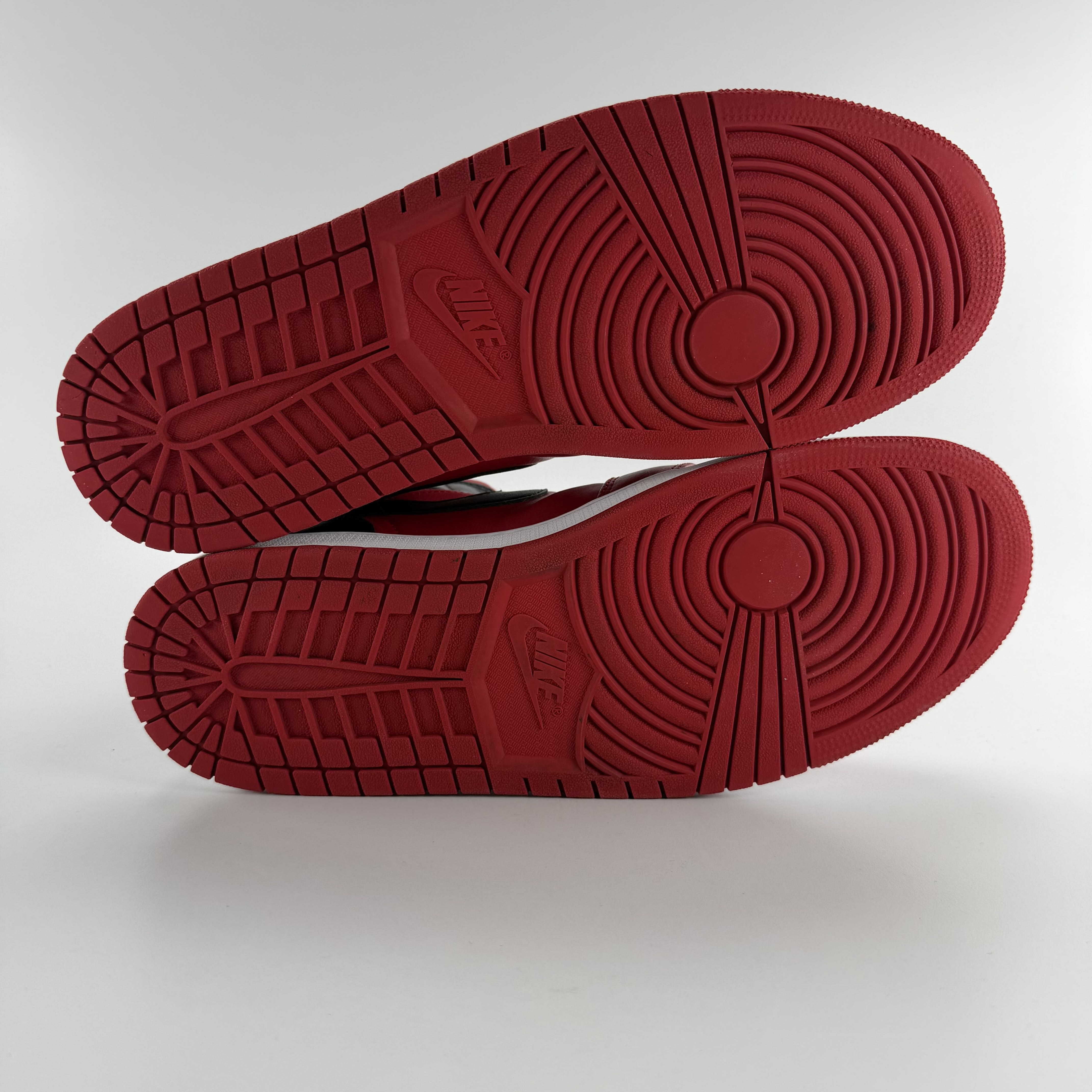 440184 Jordan 1 Mid Reverse Bred (2021)