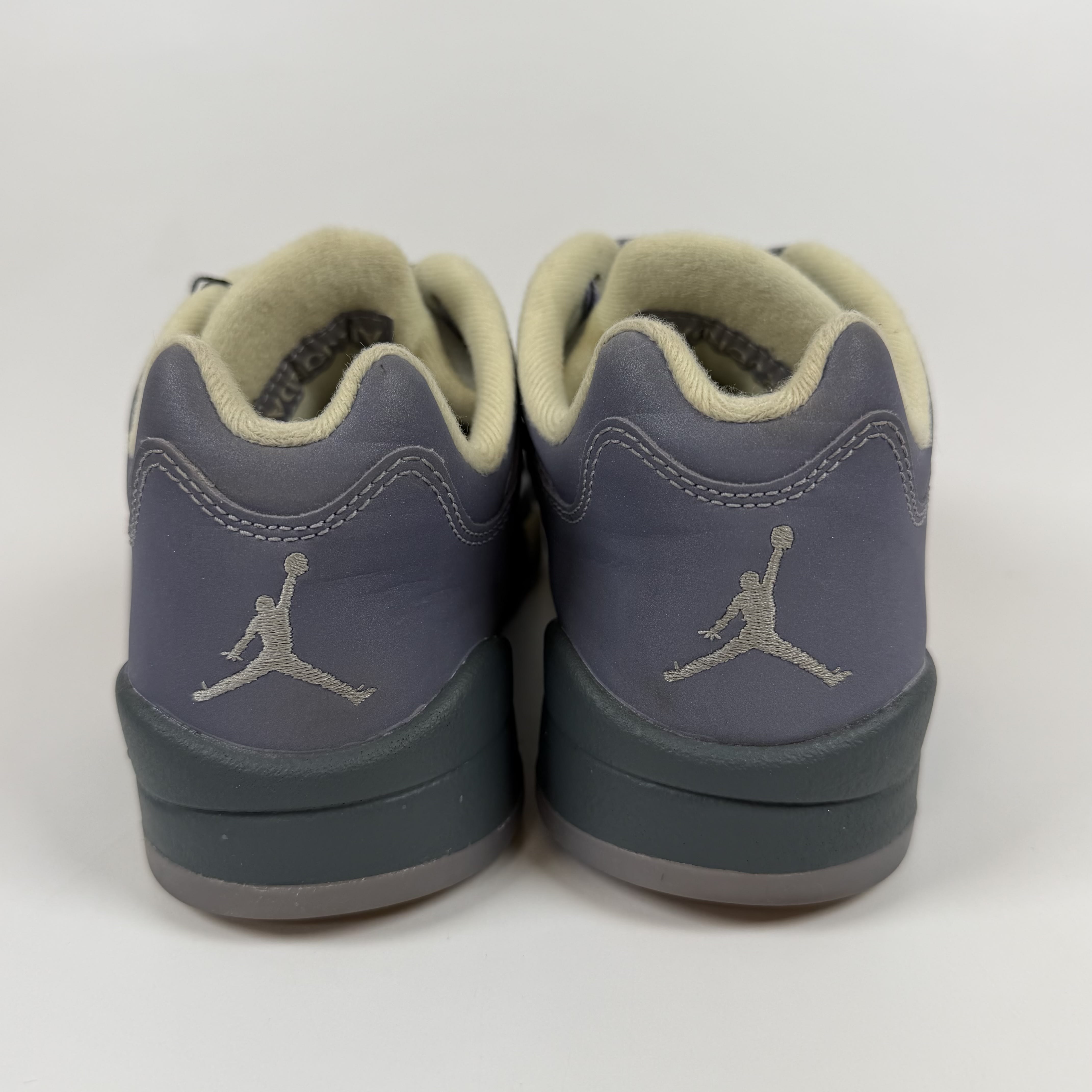 SP7188 Jordan 5 Retro Low Indigo Haze (Women's)