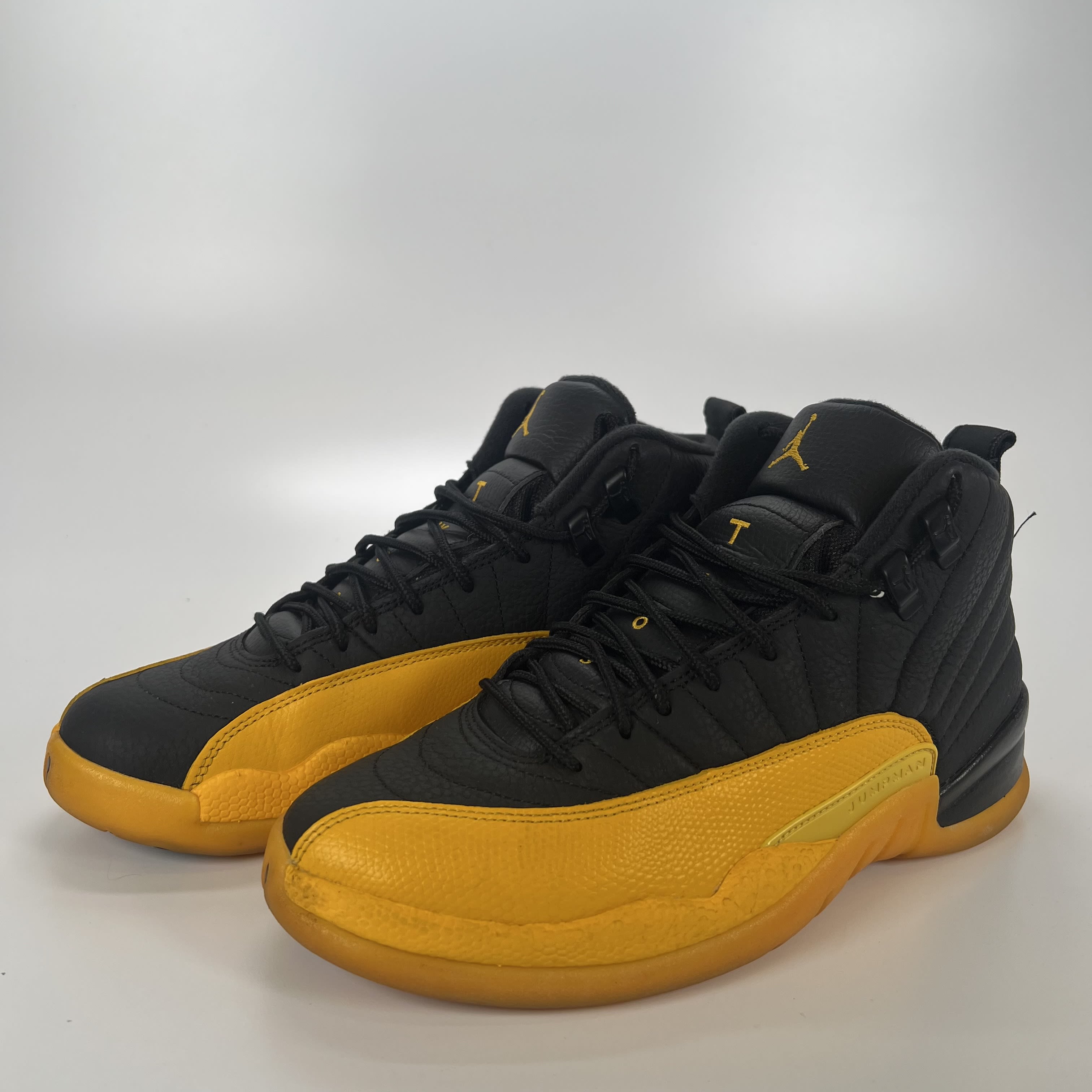 SP4883 Jordan 12 Retro Black University Gold