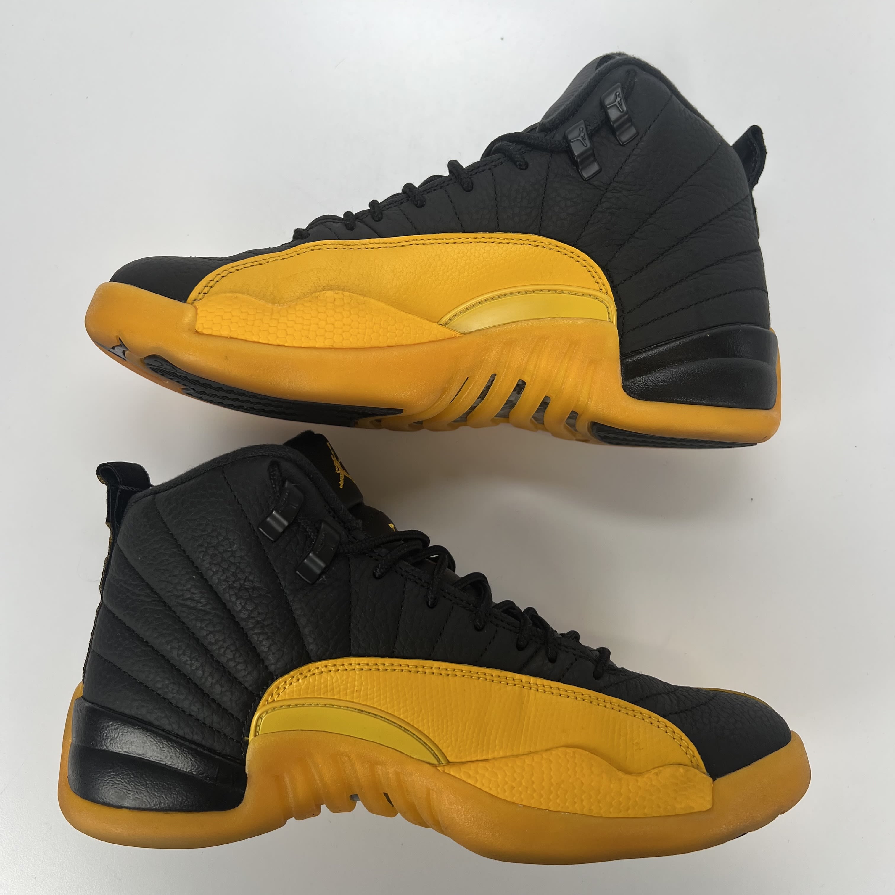 SP4883 Jordan 12 Retro Black University Gold