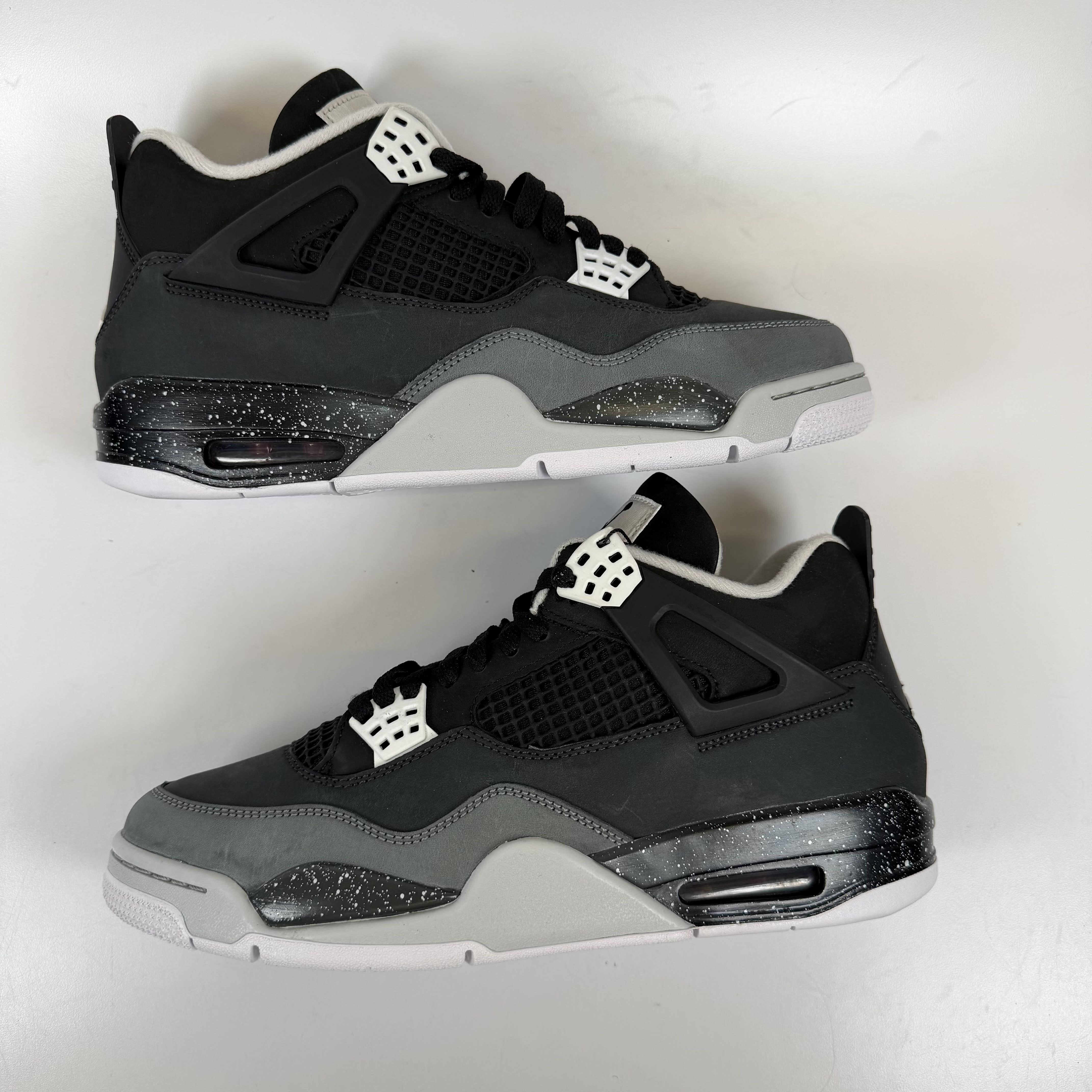 SP12438 Jordan 4 Retro Fear (2024)