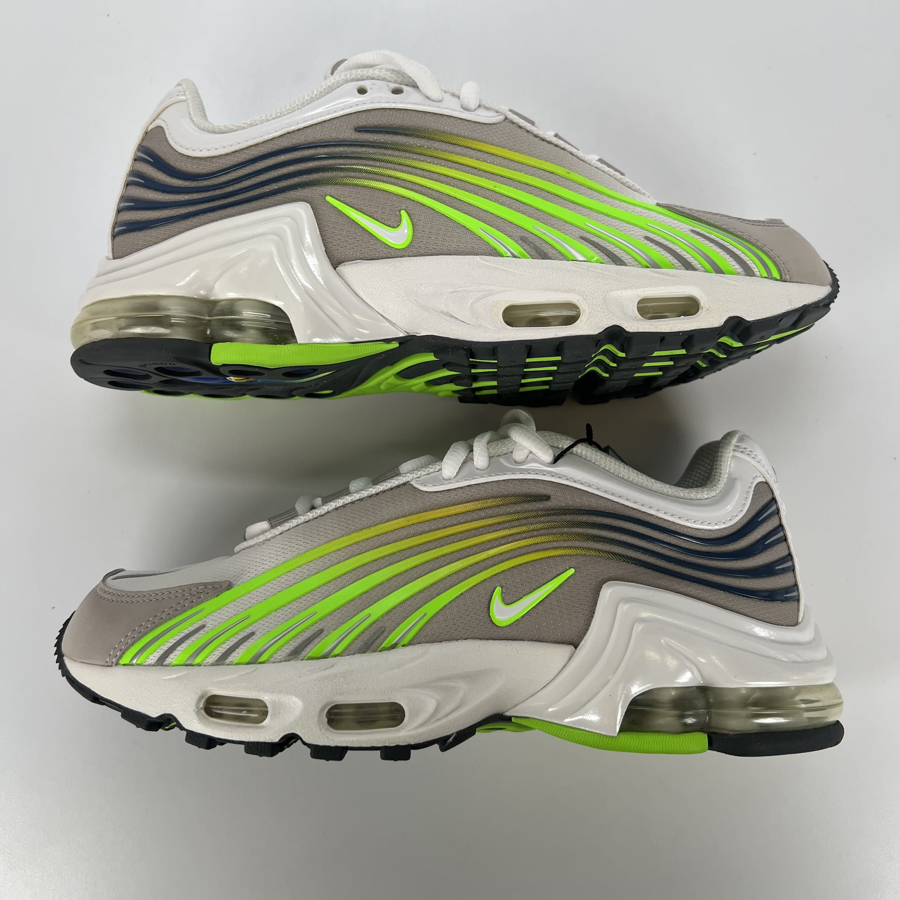 SP5506  Nike Air Max Plus 2 GS 'College Grey Electric Green'