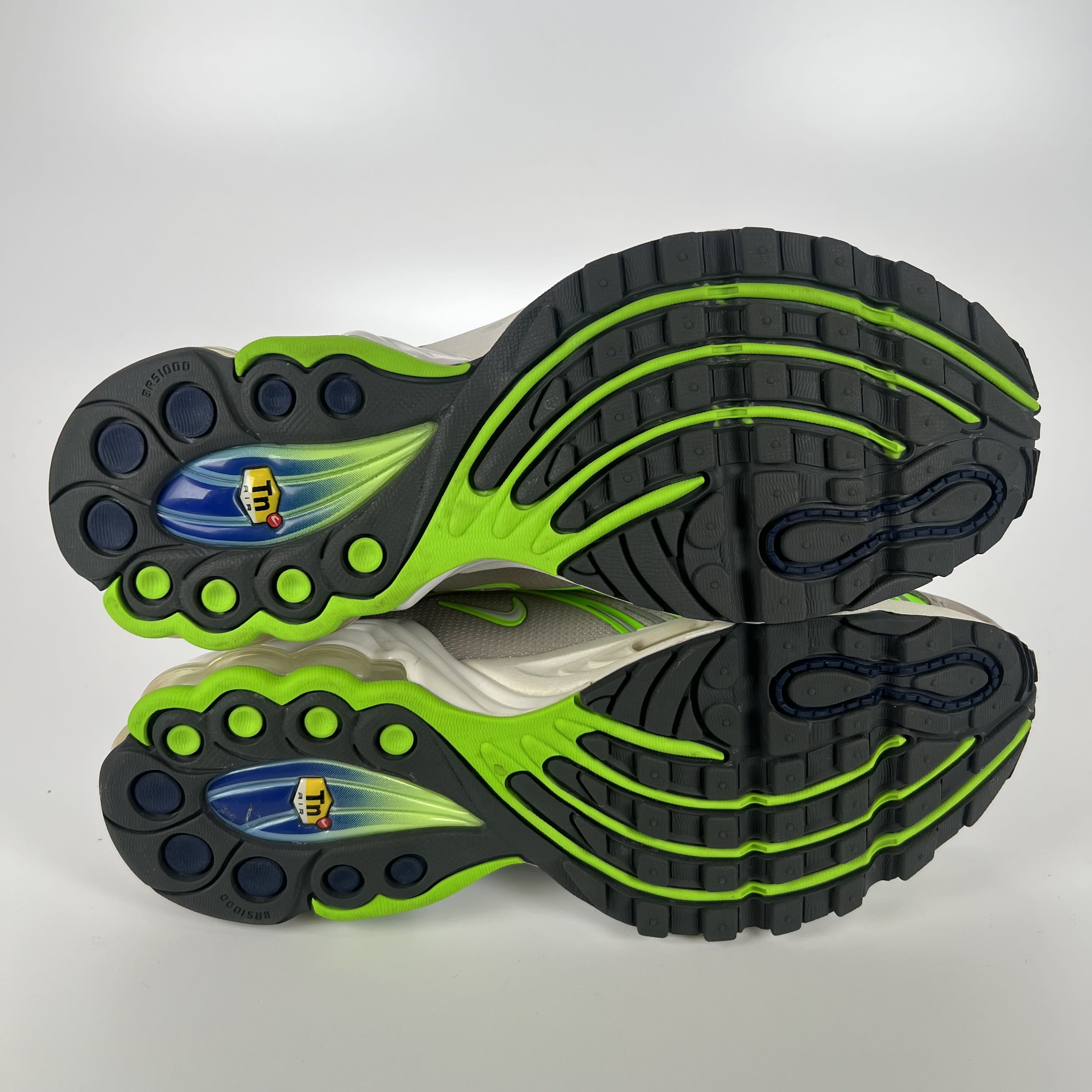 SP5506  Nike Air Max Plus 2 GS 'College Grey Electric Green'