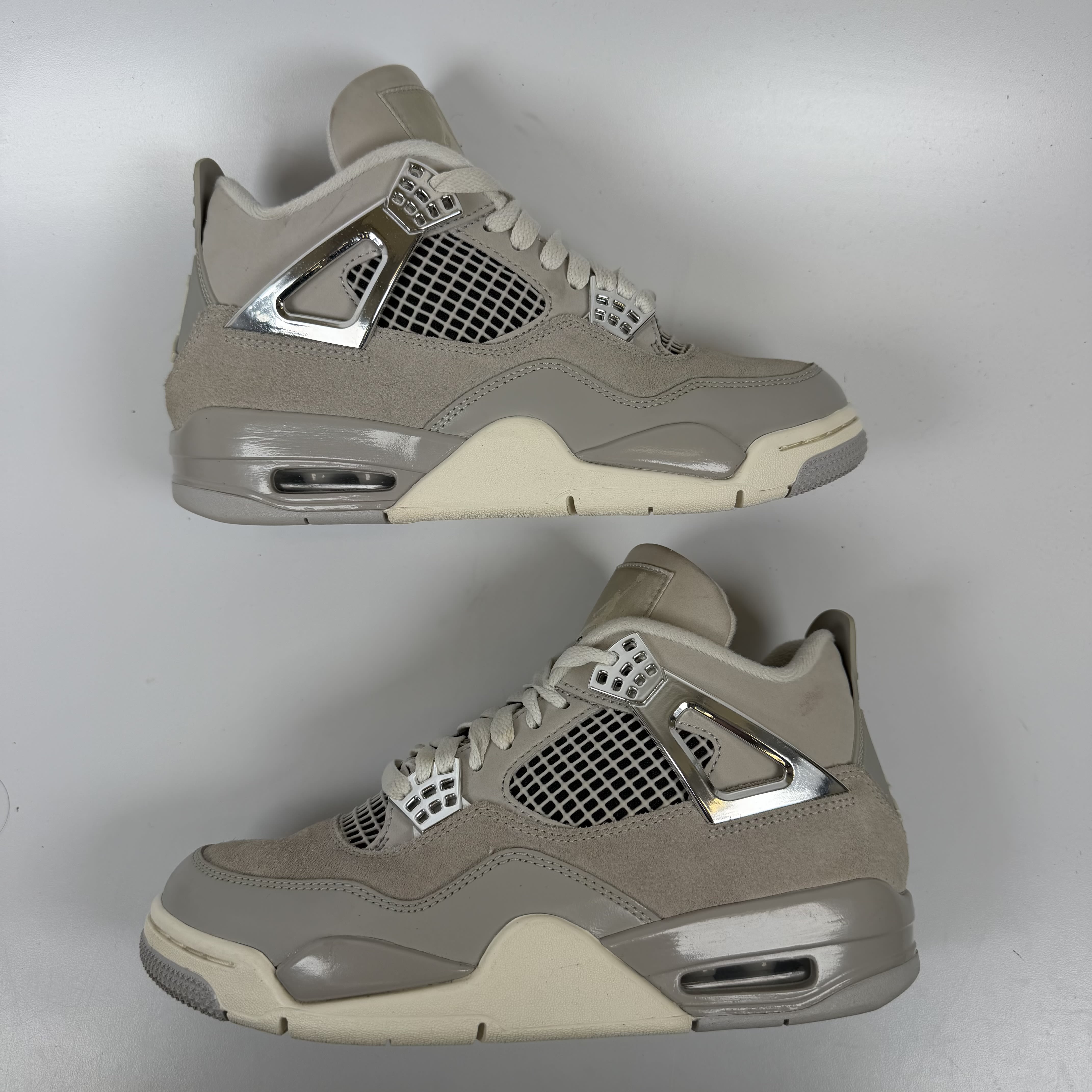 SP7187 Jordan 4 Retro Frozen Moments (Women's)