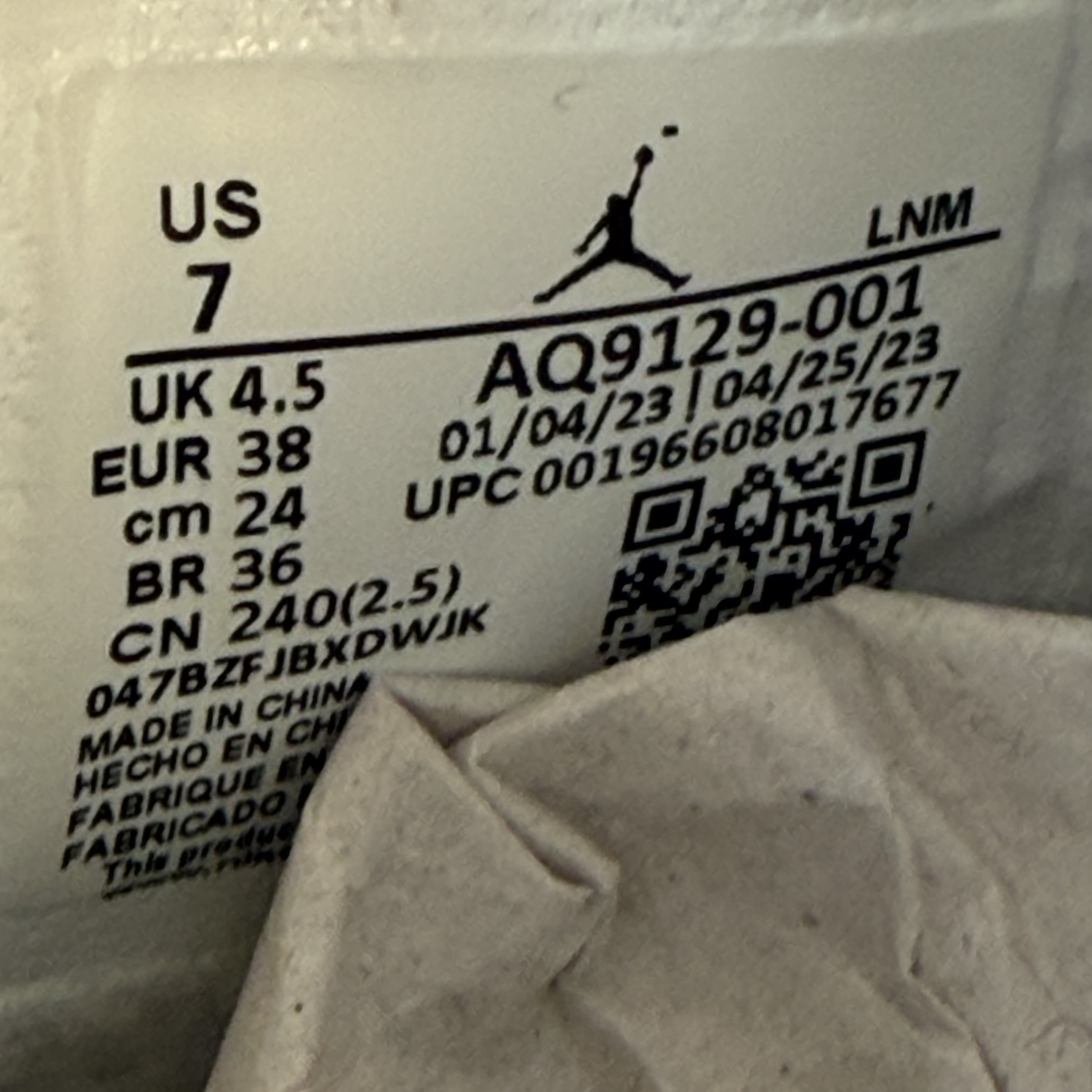 SP7187 Jordan 4 Retro Frozen Moments (Women's)