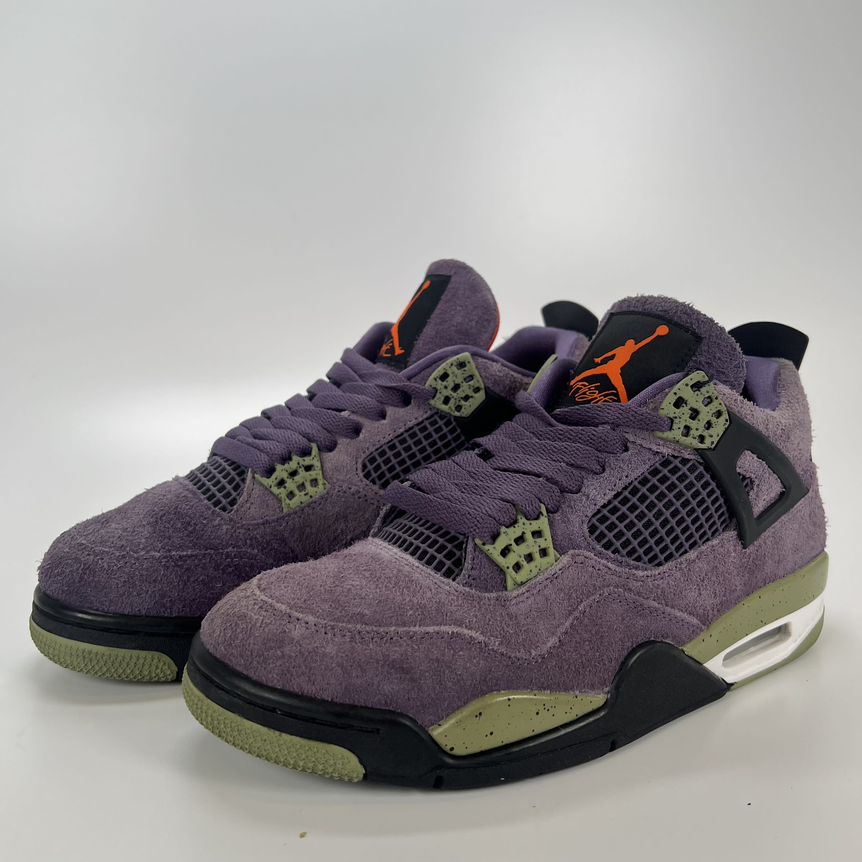 SP5295 Jordan 4 Retro Canyon Purple (Women's)