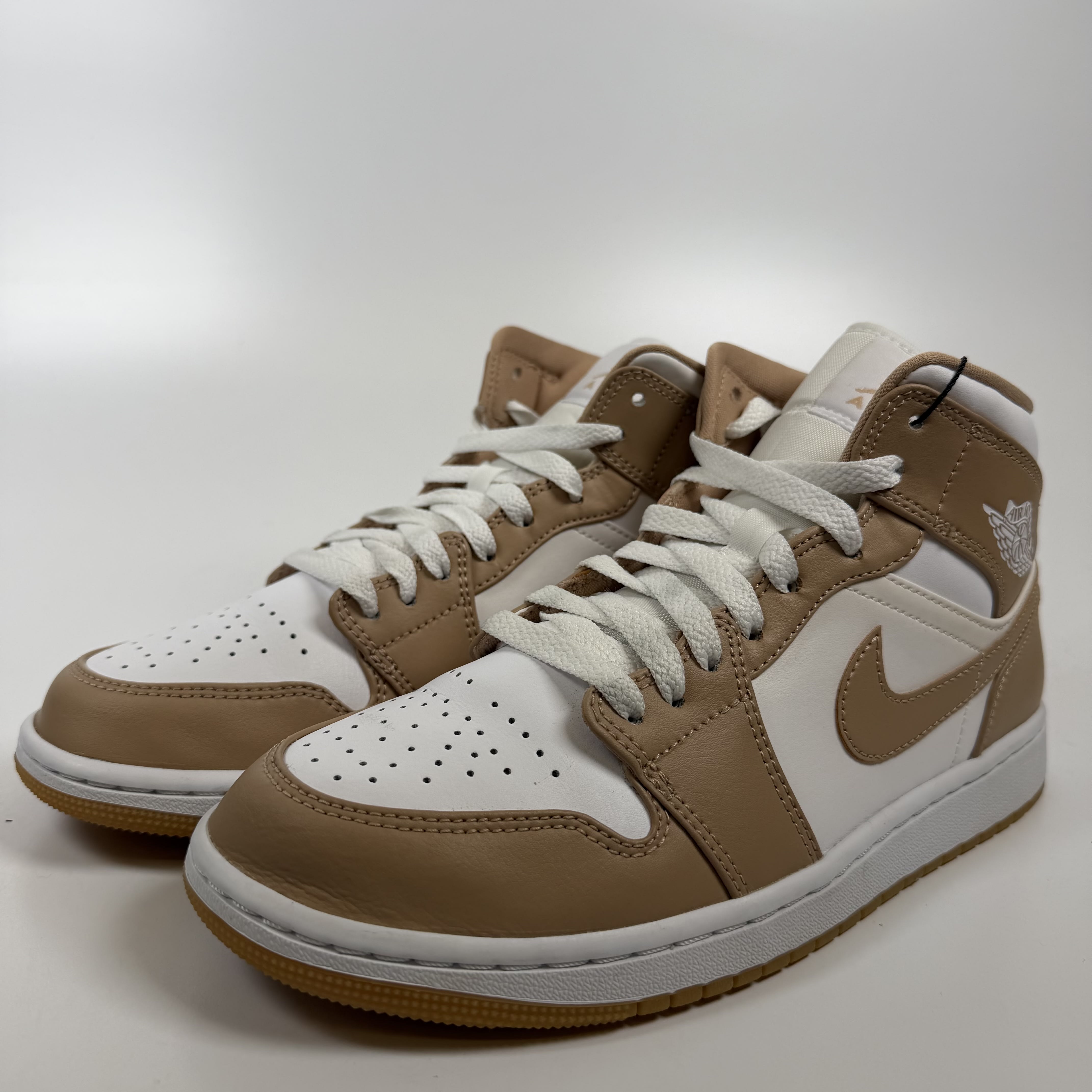 SP7550 Jordan 1 Mid Tan Gum