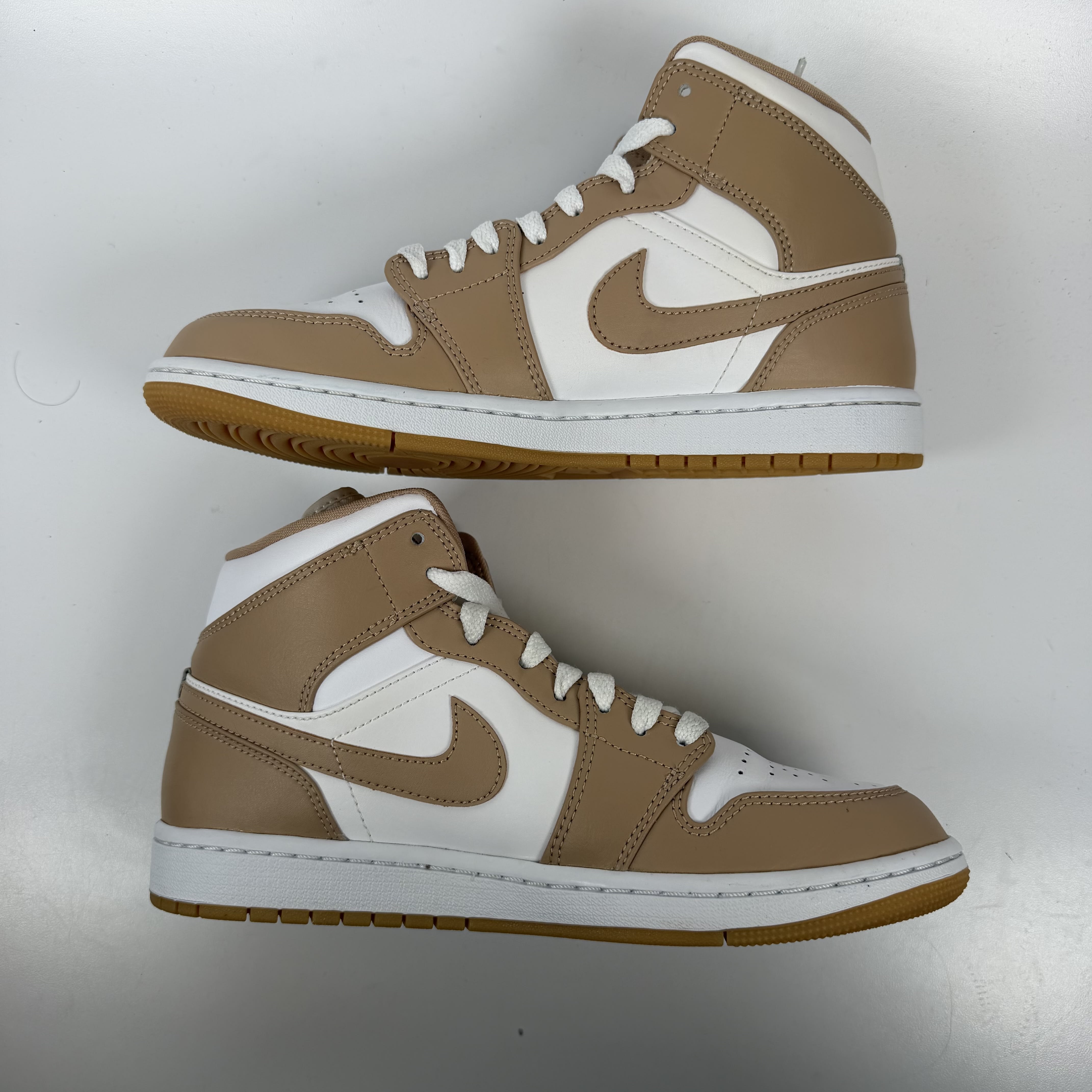 SP7550 Jordan 1 Mid Tan Gum