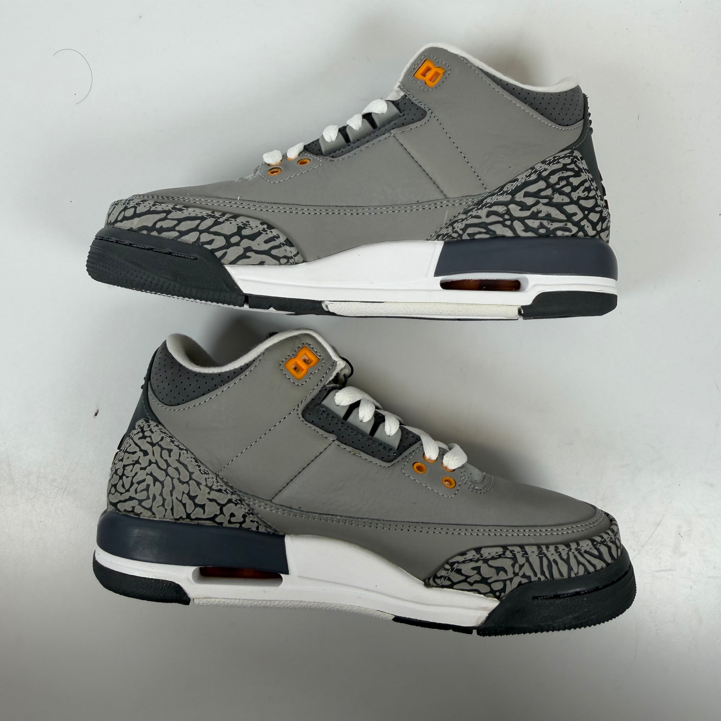 SP7396 Jordan 3 Retro Cool Grey (2021) (GS)