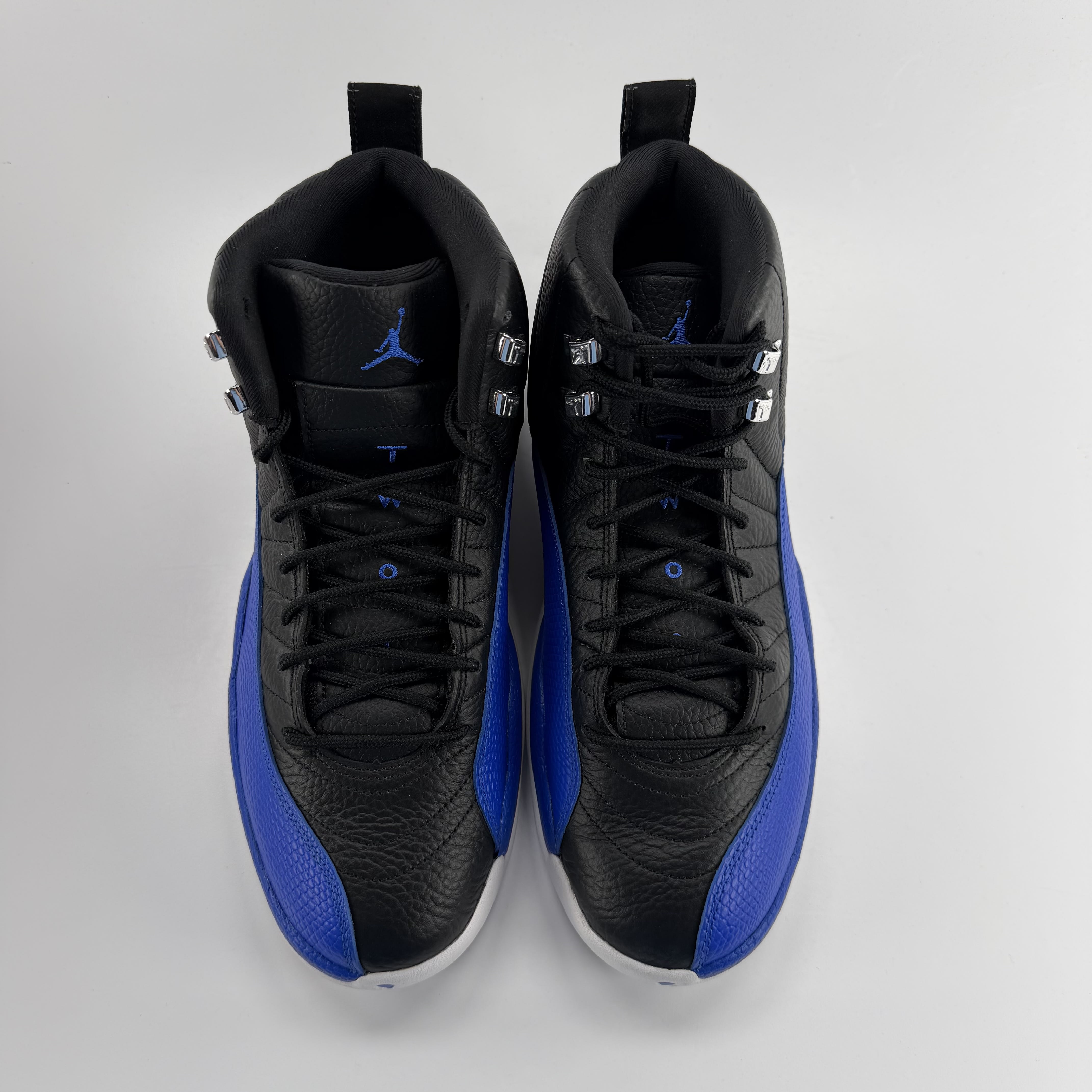 712938 Wmns Air Jordan 12 Retro 'Hyper Royal'