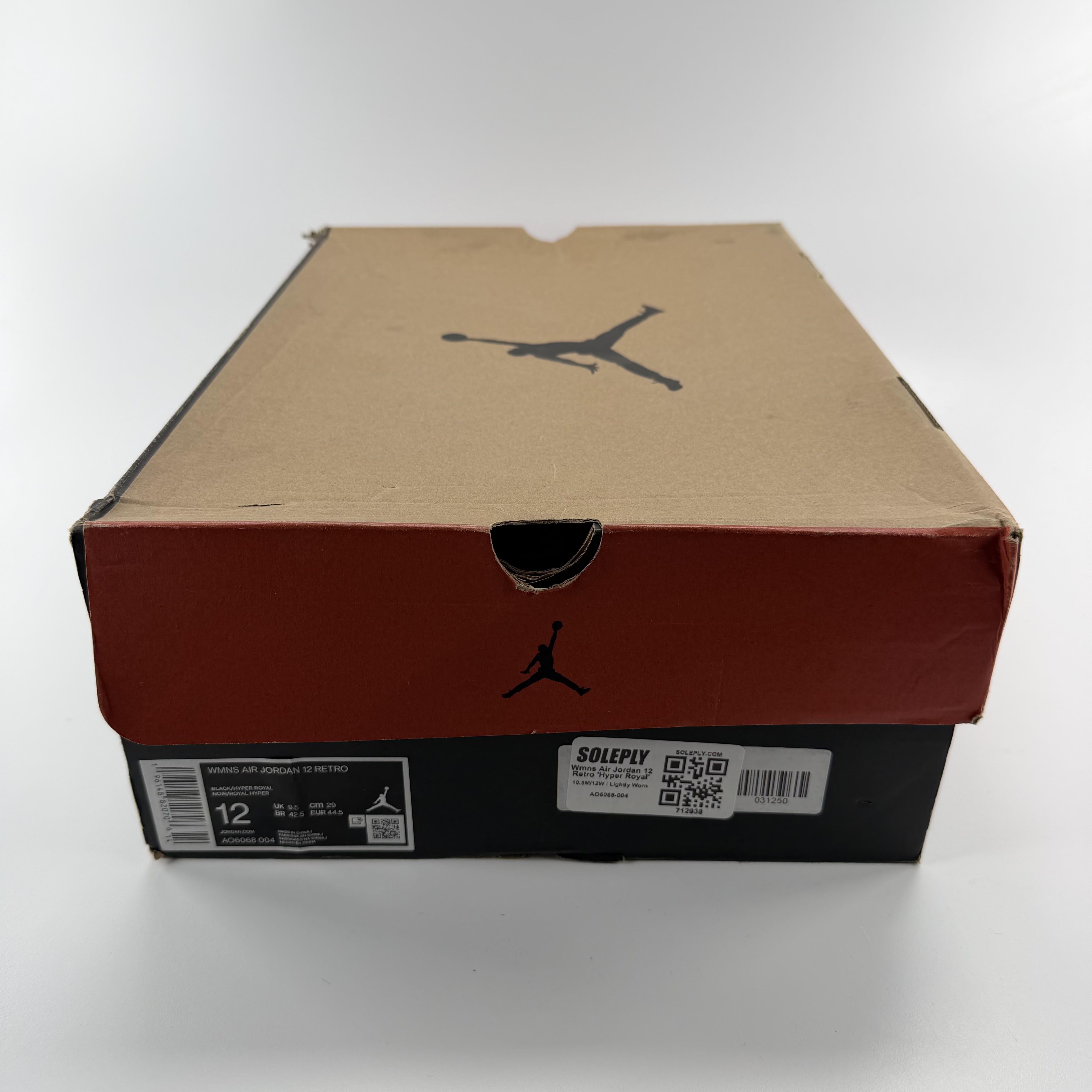 712938 Wmns Air Jordan 12 Retro 'Hyper Royal'