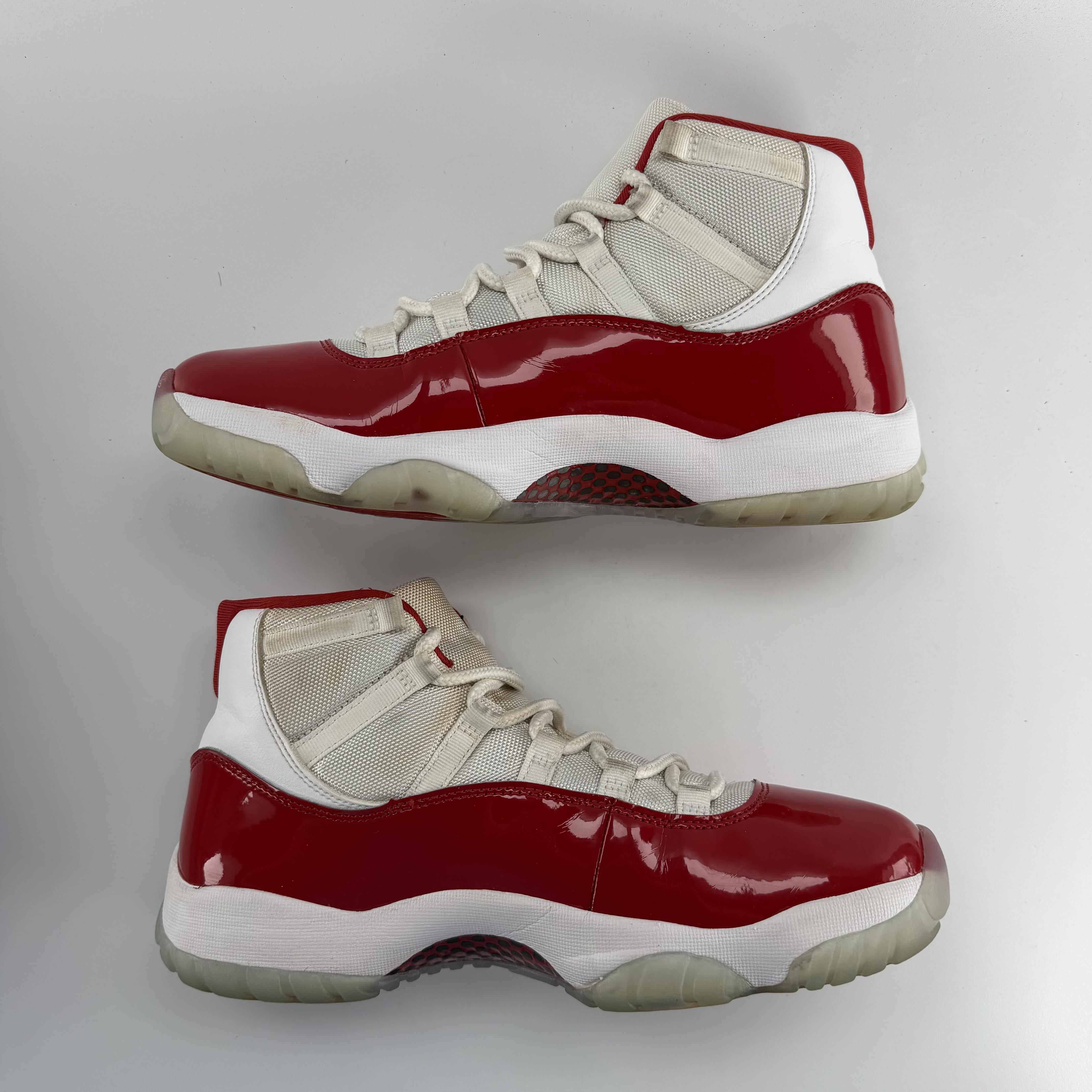 713003 Jordan 11 Retro Cherry (2022)