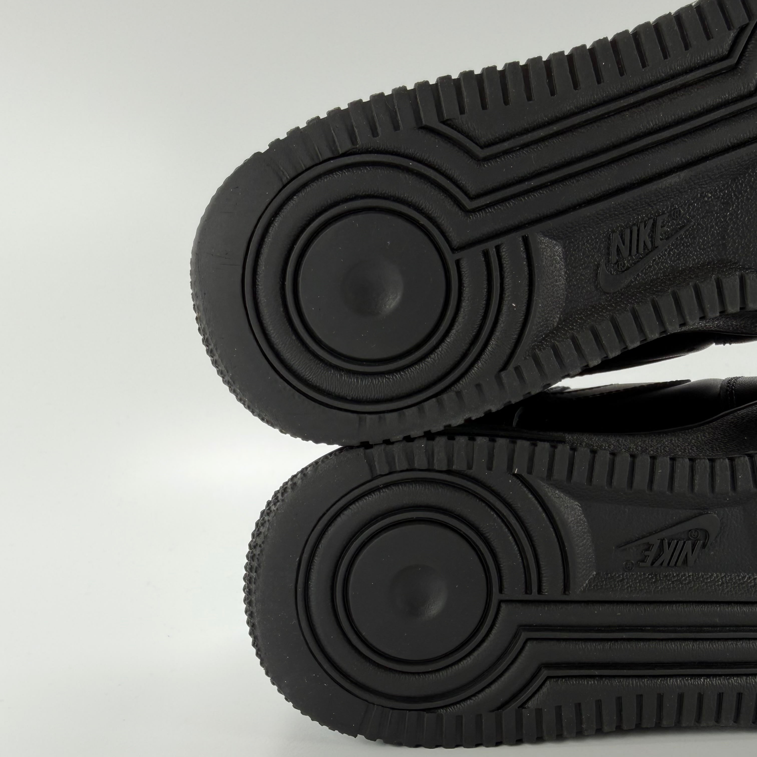 469989 Nike Air Force 1 Low '07 Black (Women's)