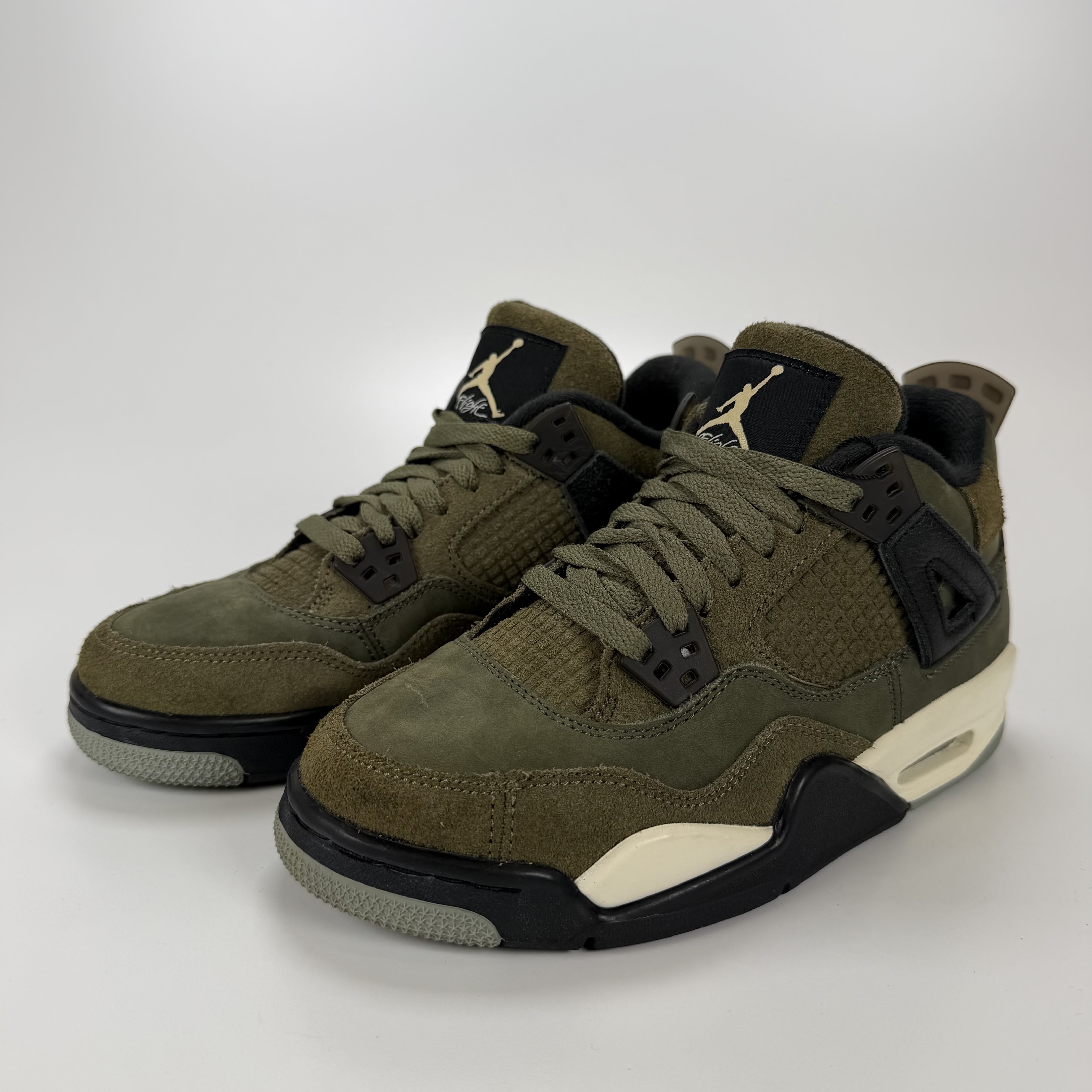 SP4773 Jordan 4 Retro SE Craft Medium Olive (GS)