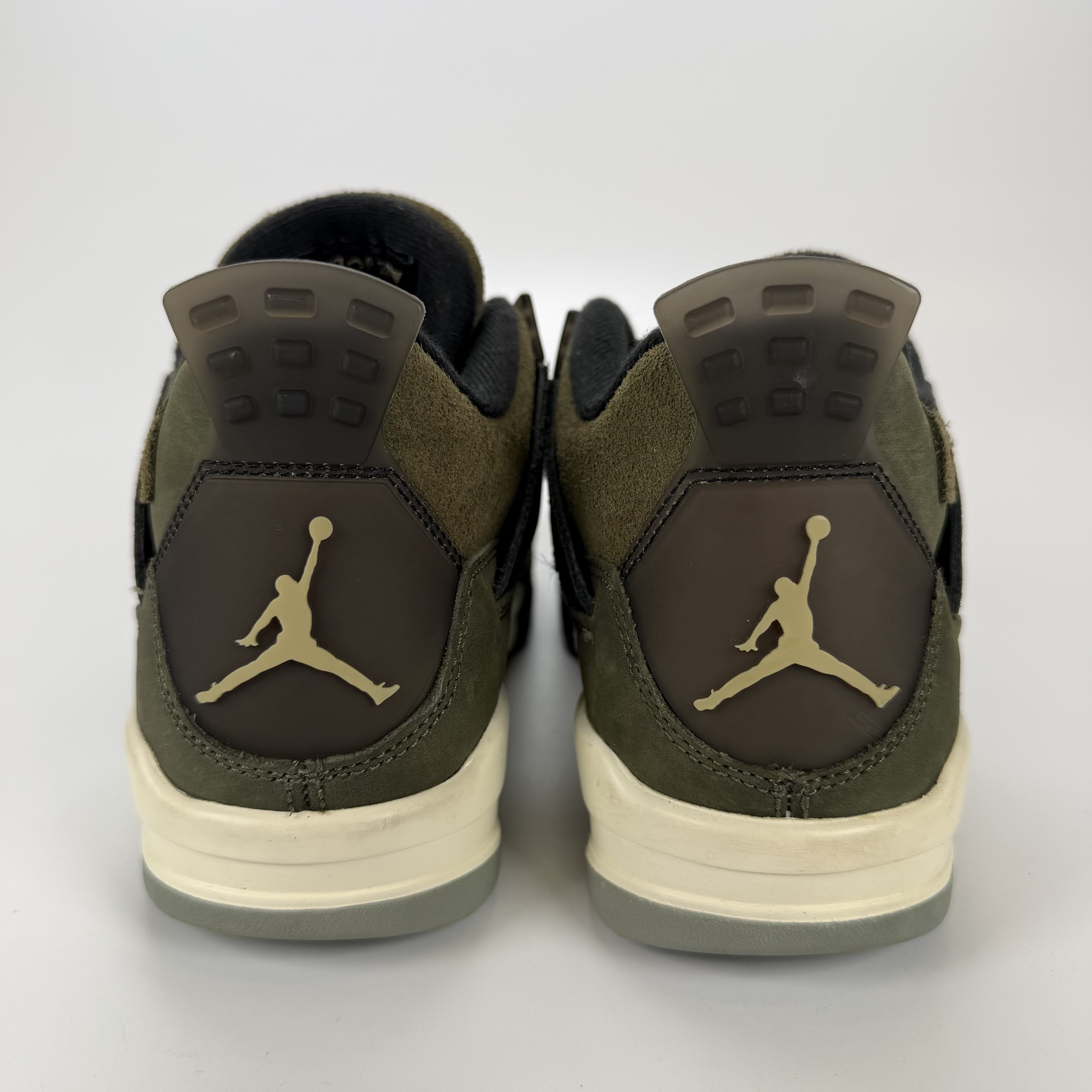SP4773 Jordan 4 Retro SE Craft Medium Olive (GS)