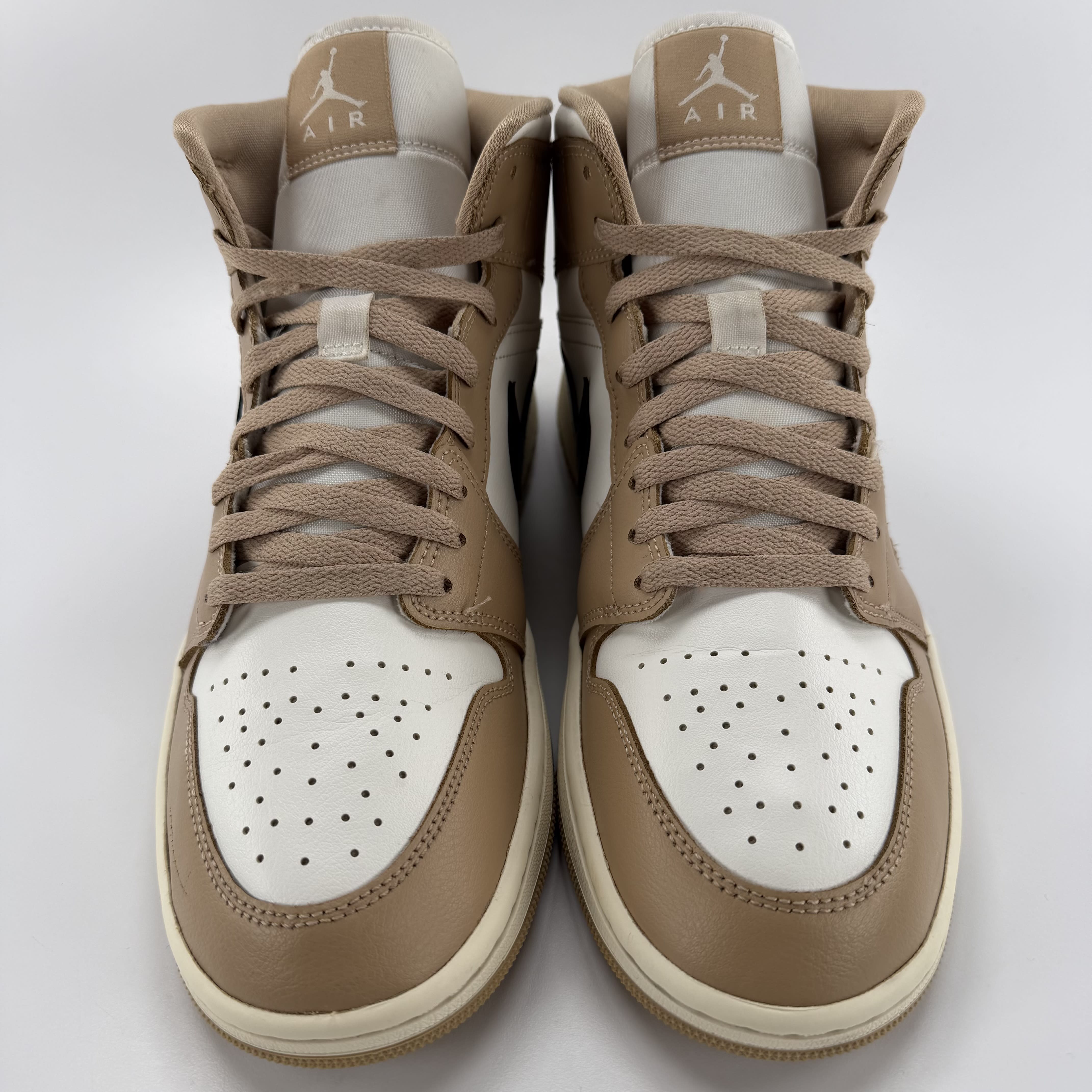 515003 Jordan 1 Mid SE Desert Sail (Women's)