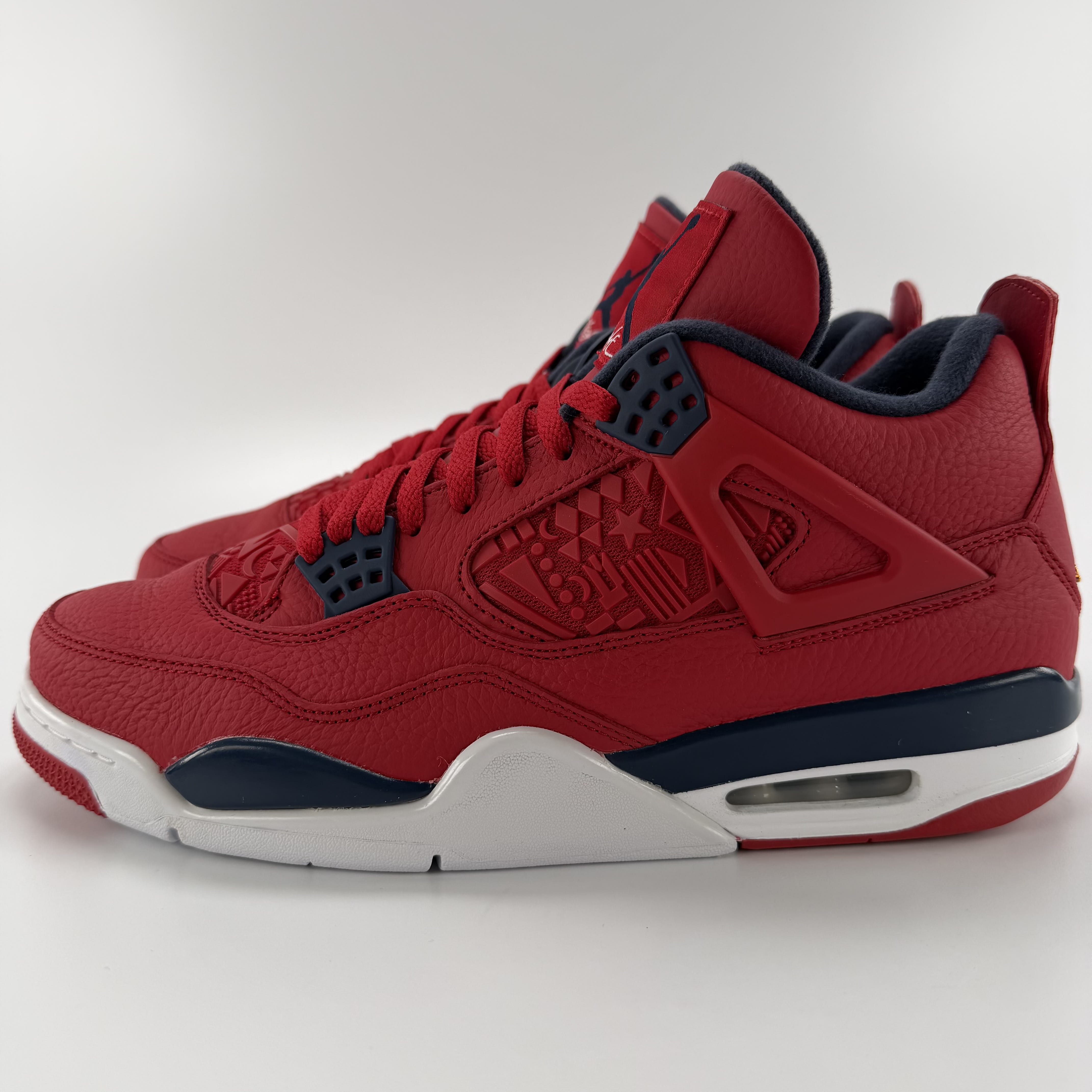 521348 Jordan 4 Retro FIBA (2019)