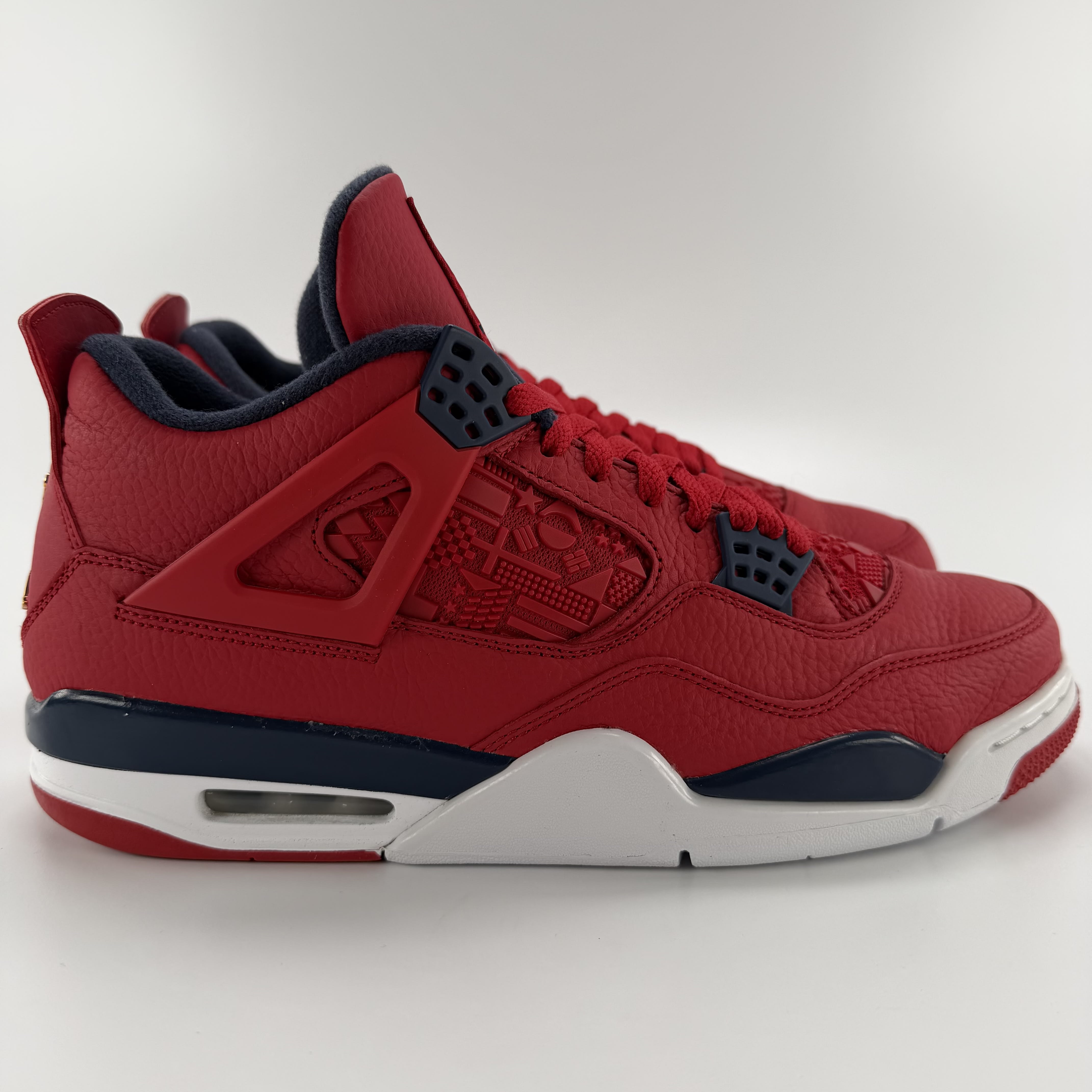 521348 Jordan 4 Retro FIBA (2019)