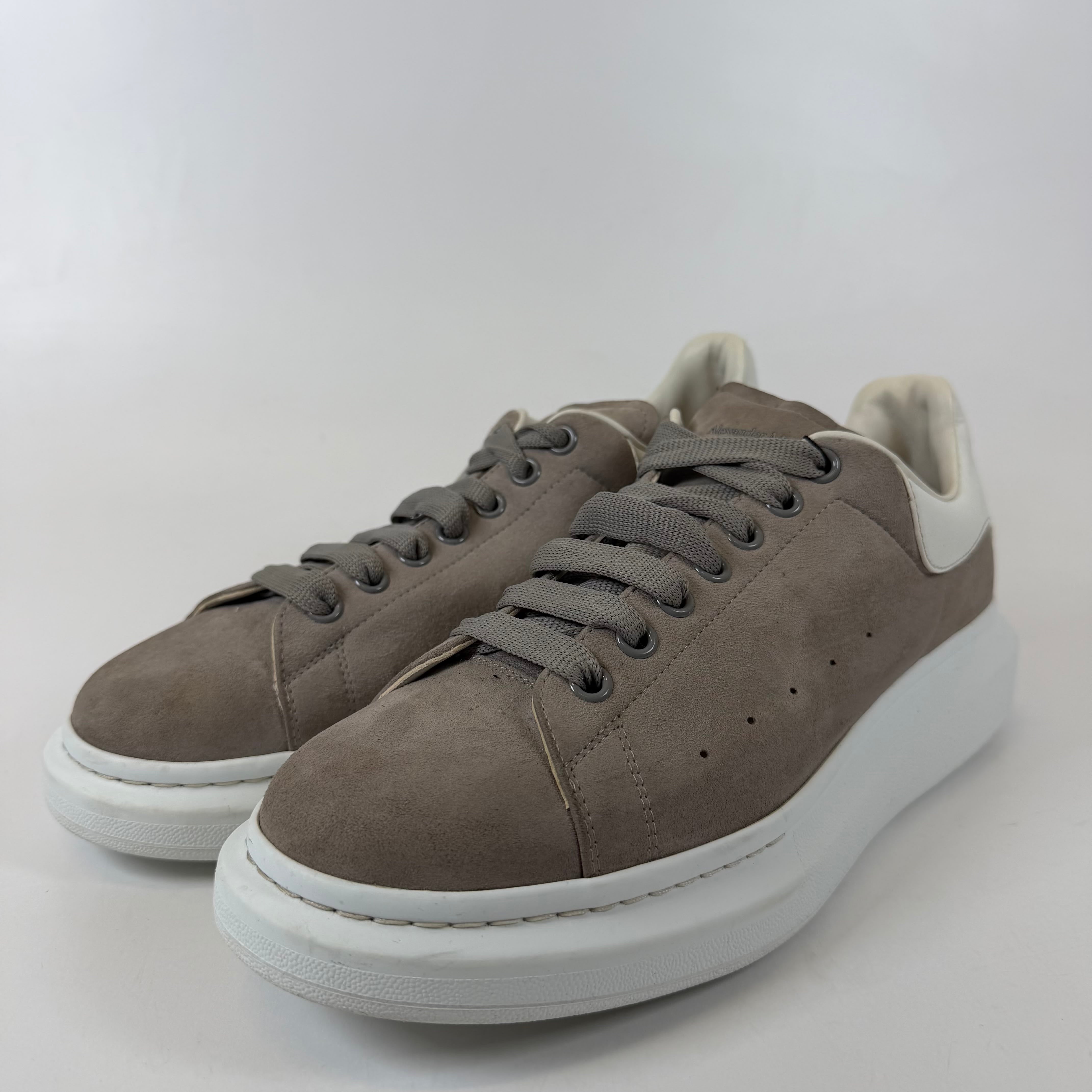 SP7665 Alexander McQueen Wmns Oversized Sneaker 'Stone'