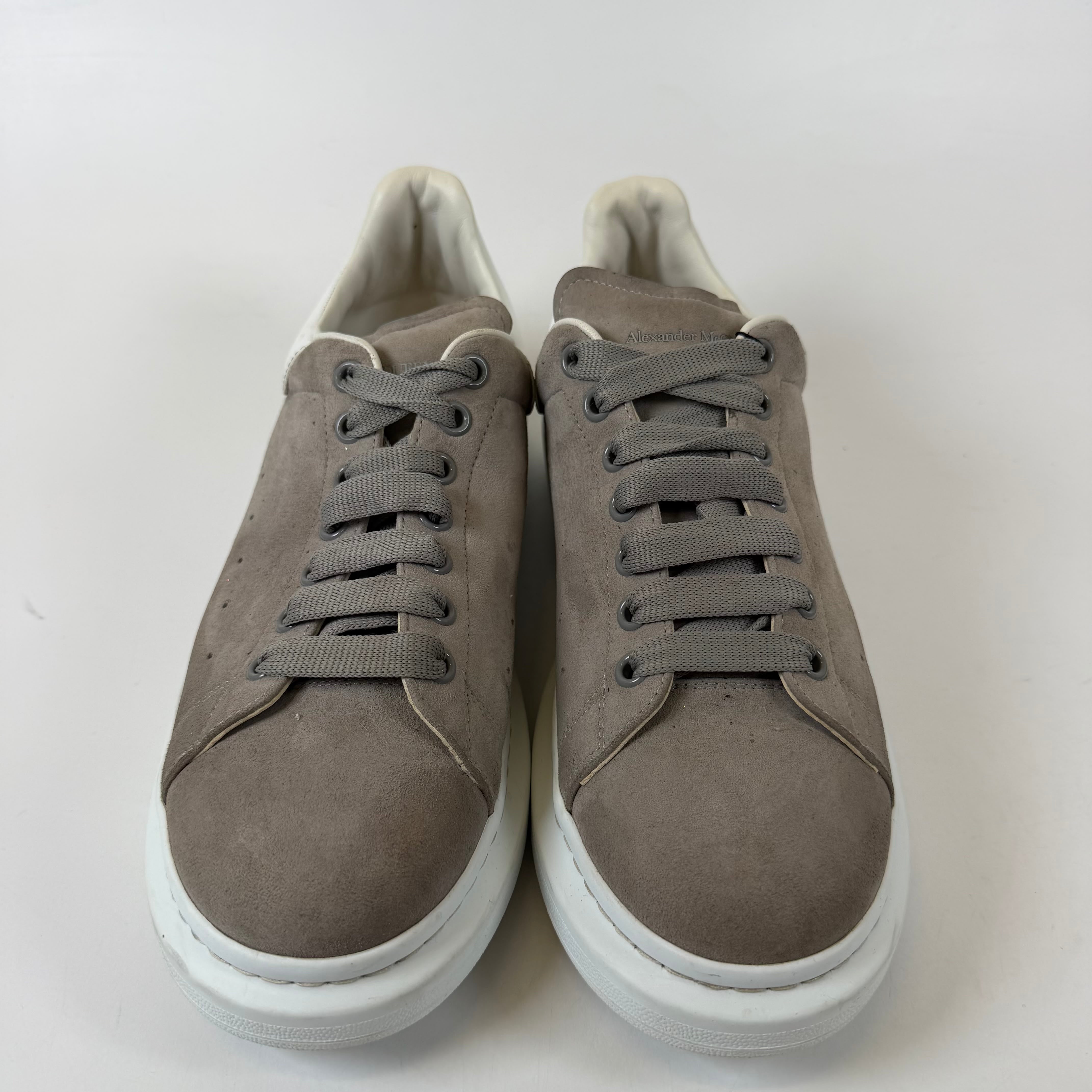 SP7665 Alexander McQueen Wmns Oversized Sneaker 'Stone'