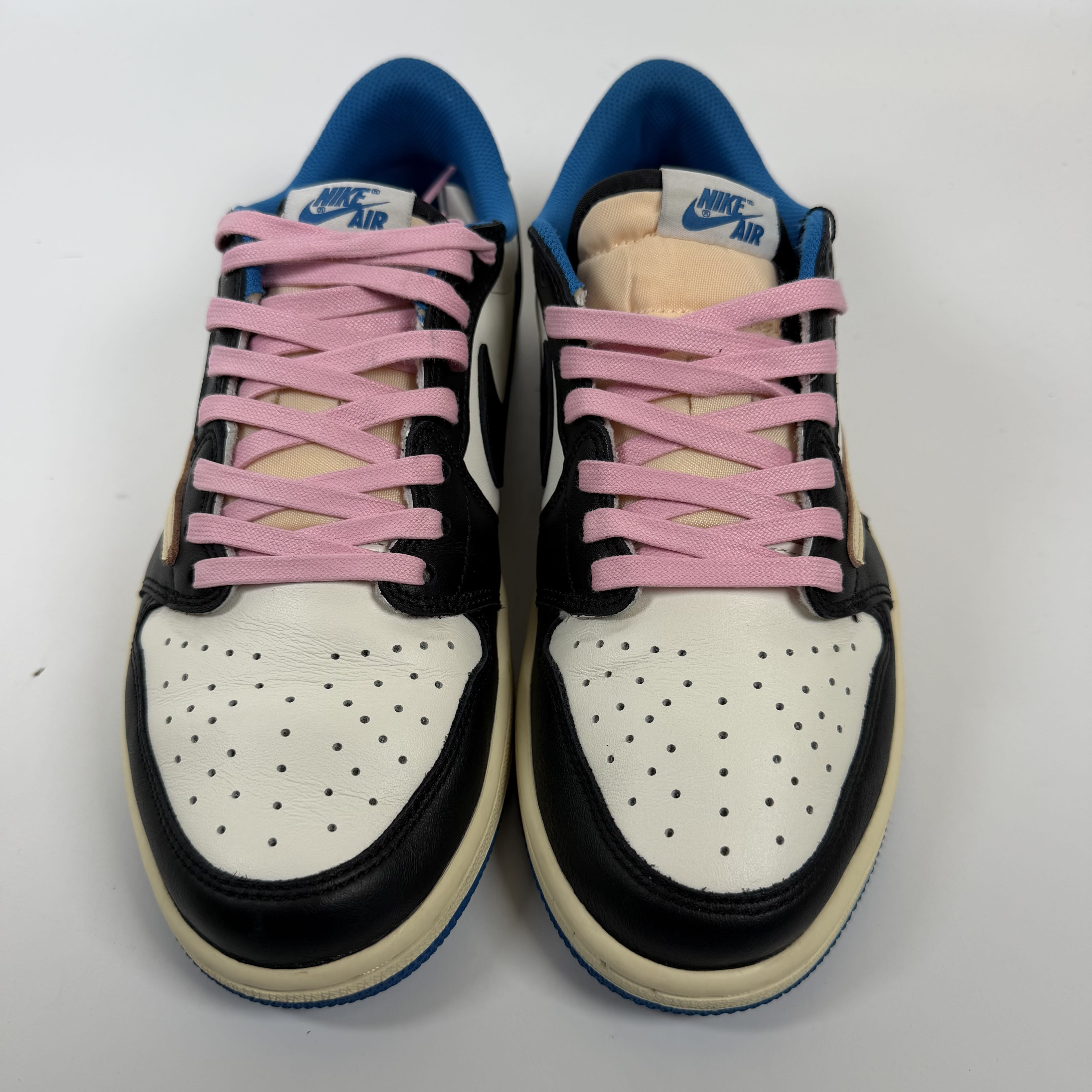 SP7562 Jordan 1 Retro Low OG SP Fragment x Travis Scott