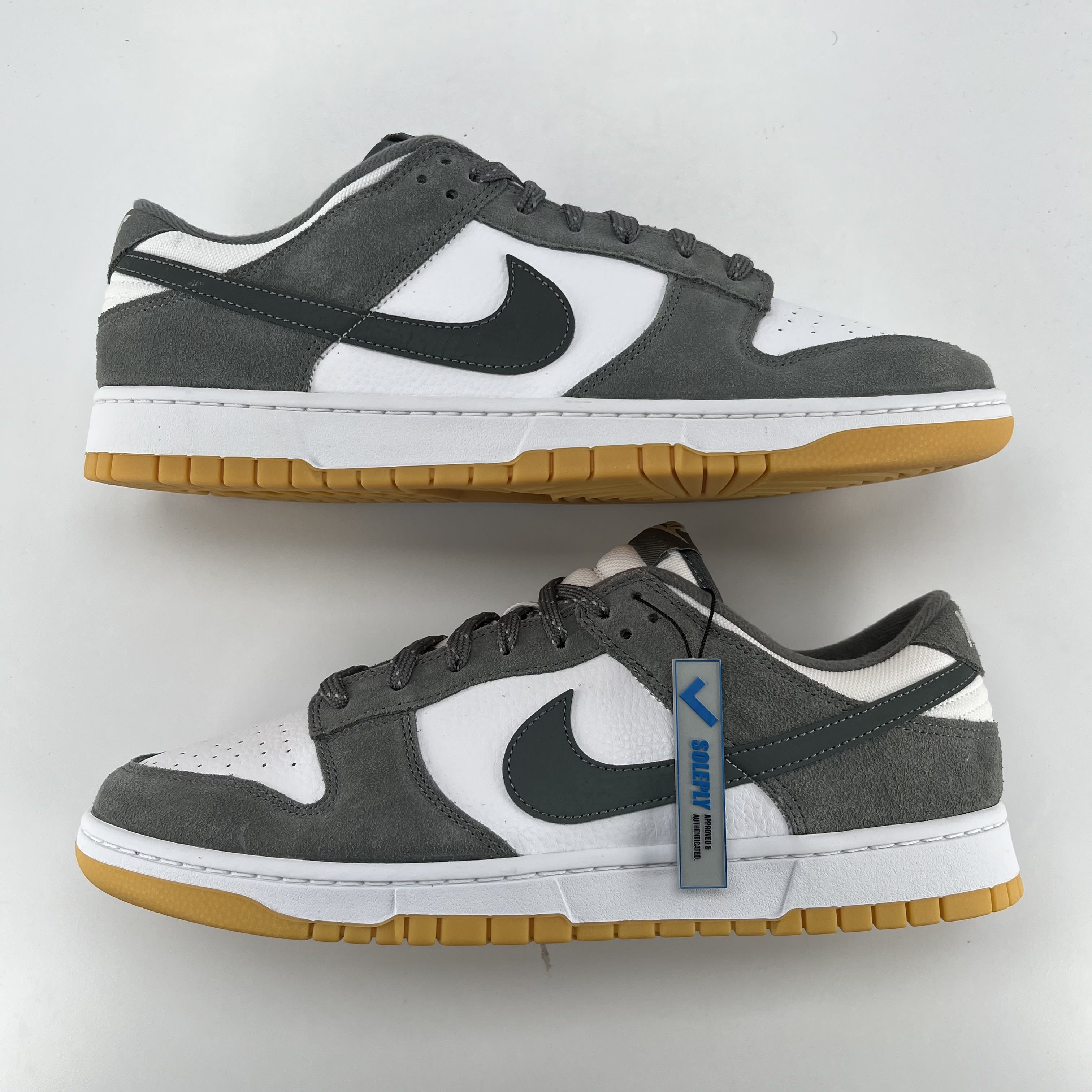436967 Nike Dunk Low Smoke Grey Gum 3M Swoosh