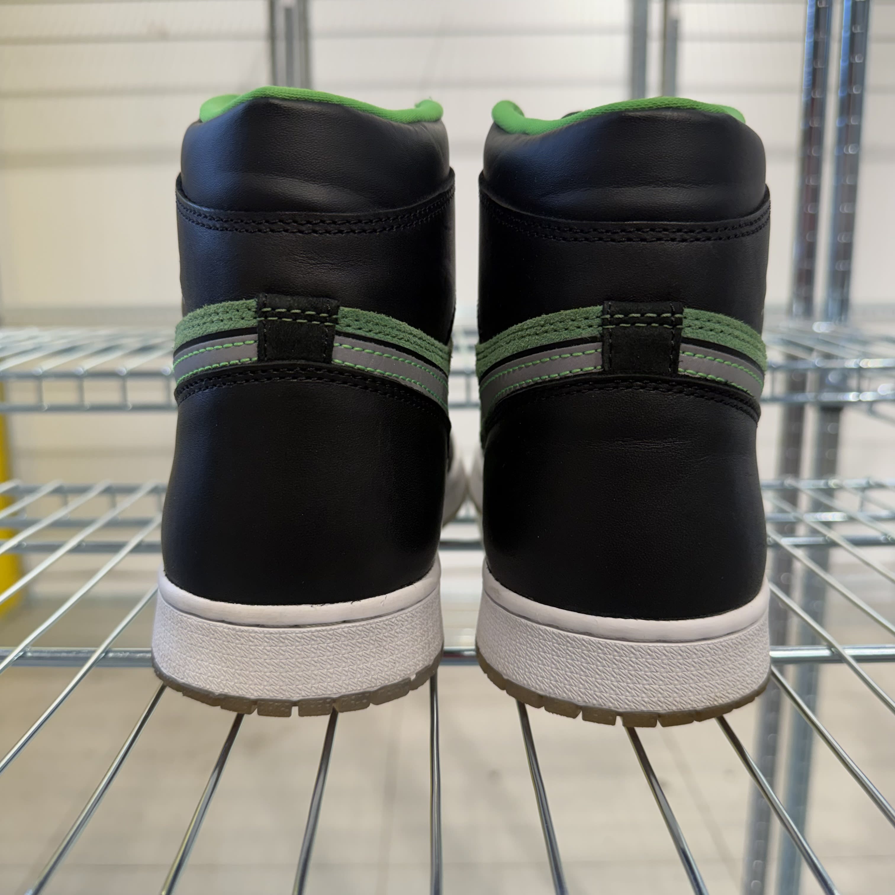 712270 Jordan 1 Retro High Zoom Zen Green