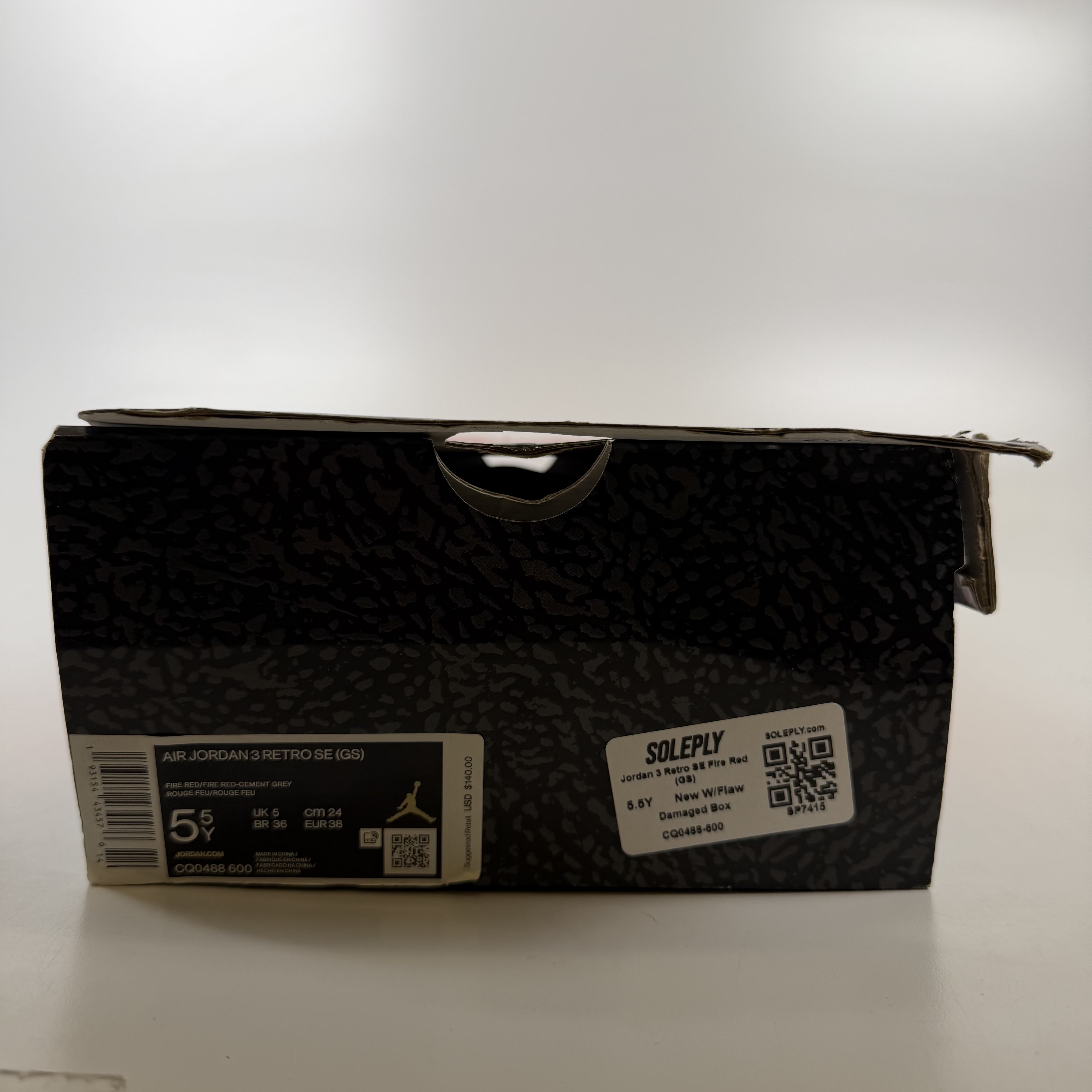 SP7415 Jordan 3 Retro SE Fire Red (GS)