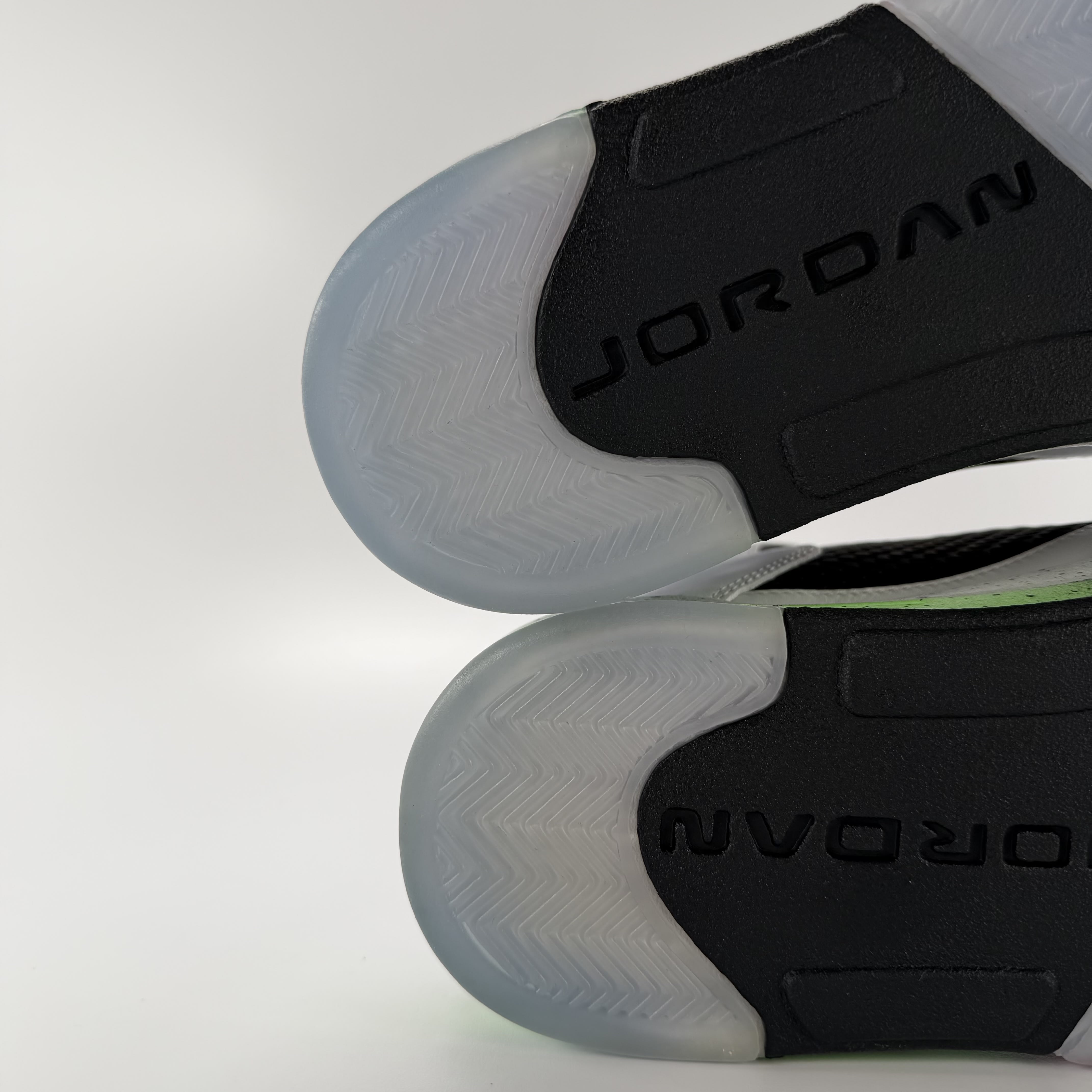 513138 Jordan 5 Retro Poison Green