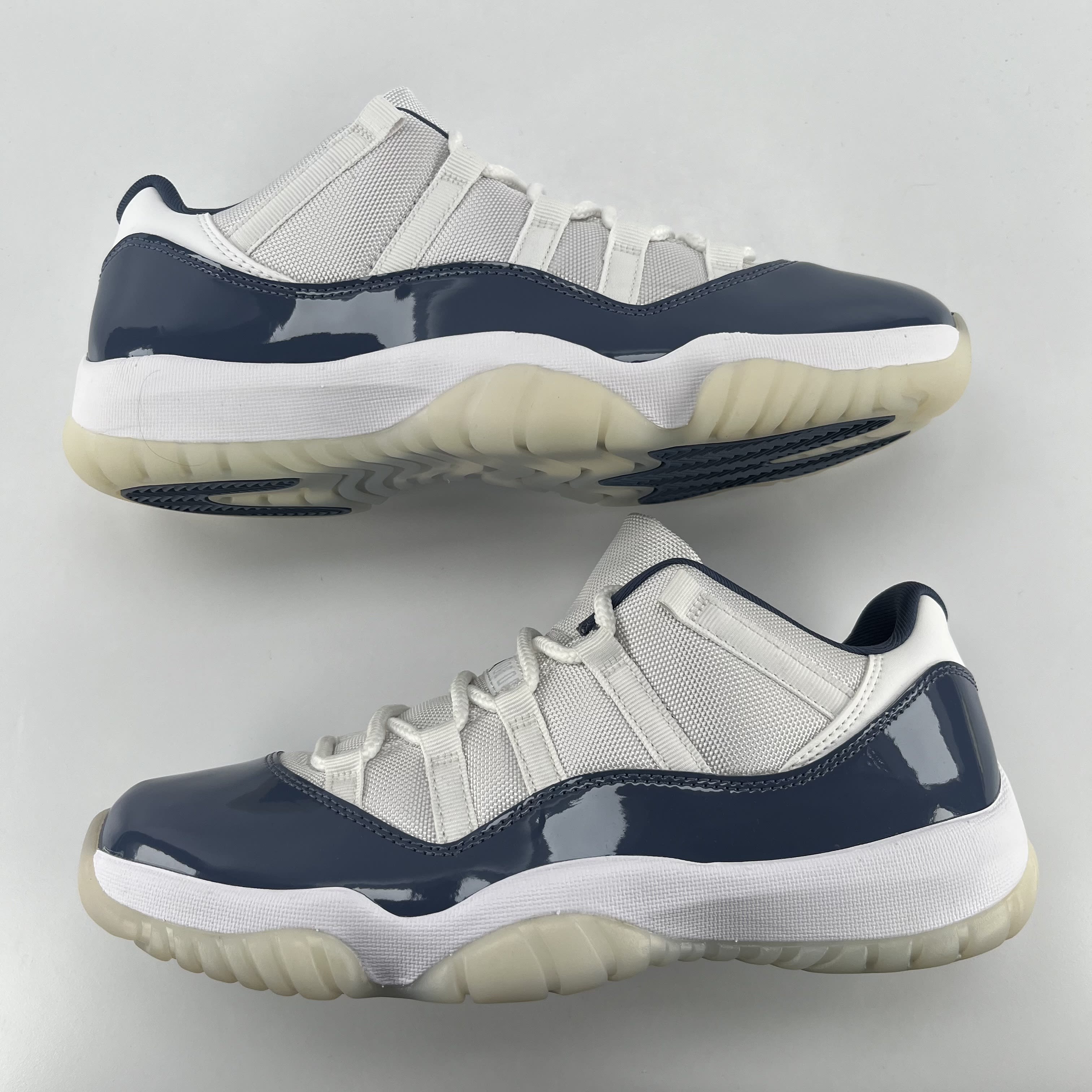 459646 Jordan 11 Retro Low Diffused Blue