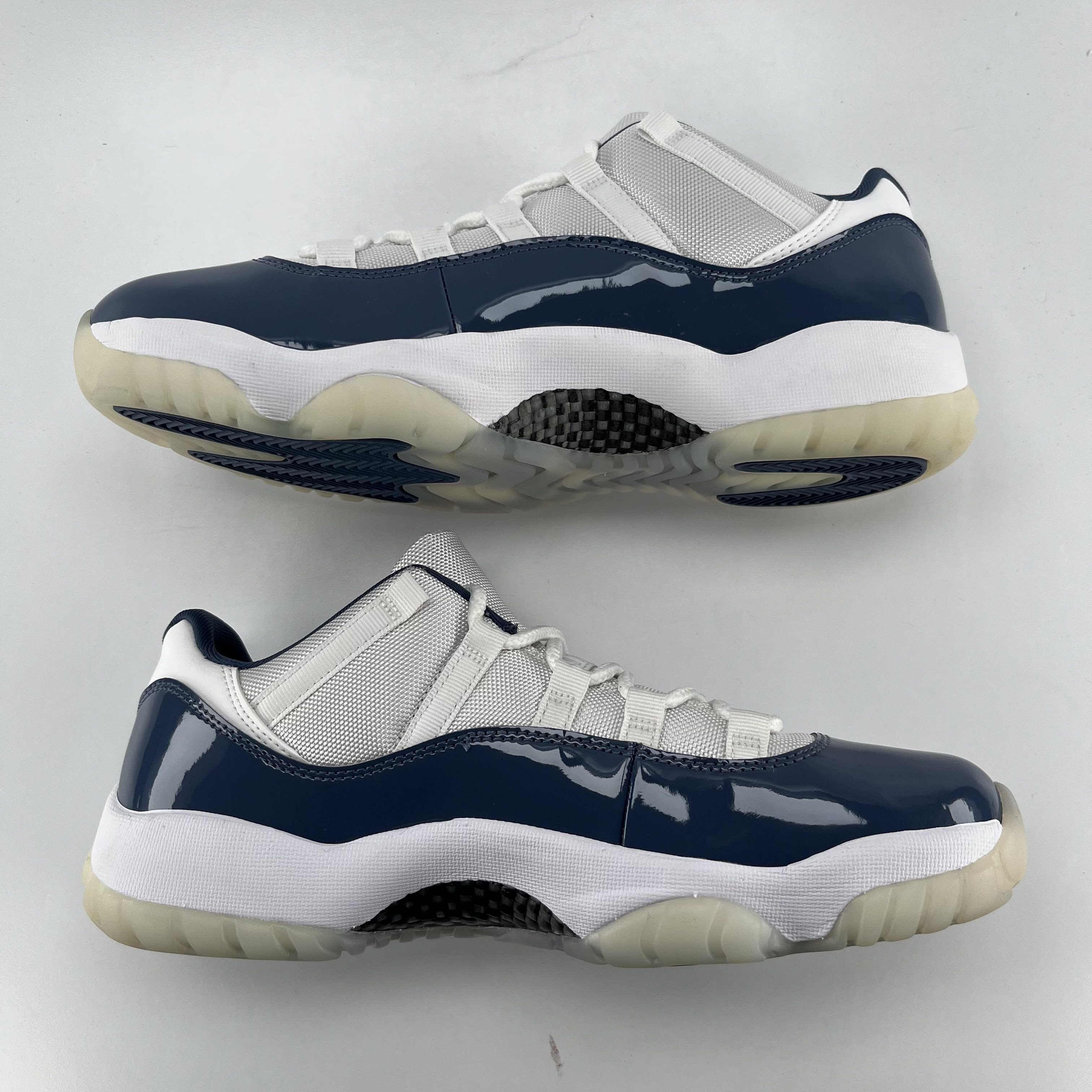459646 Jordan 11 Retro Low Diffused Blue
