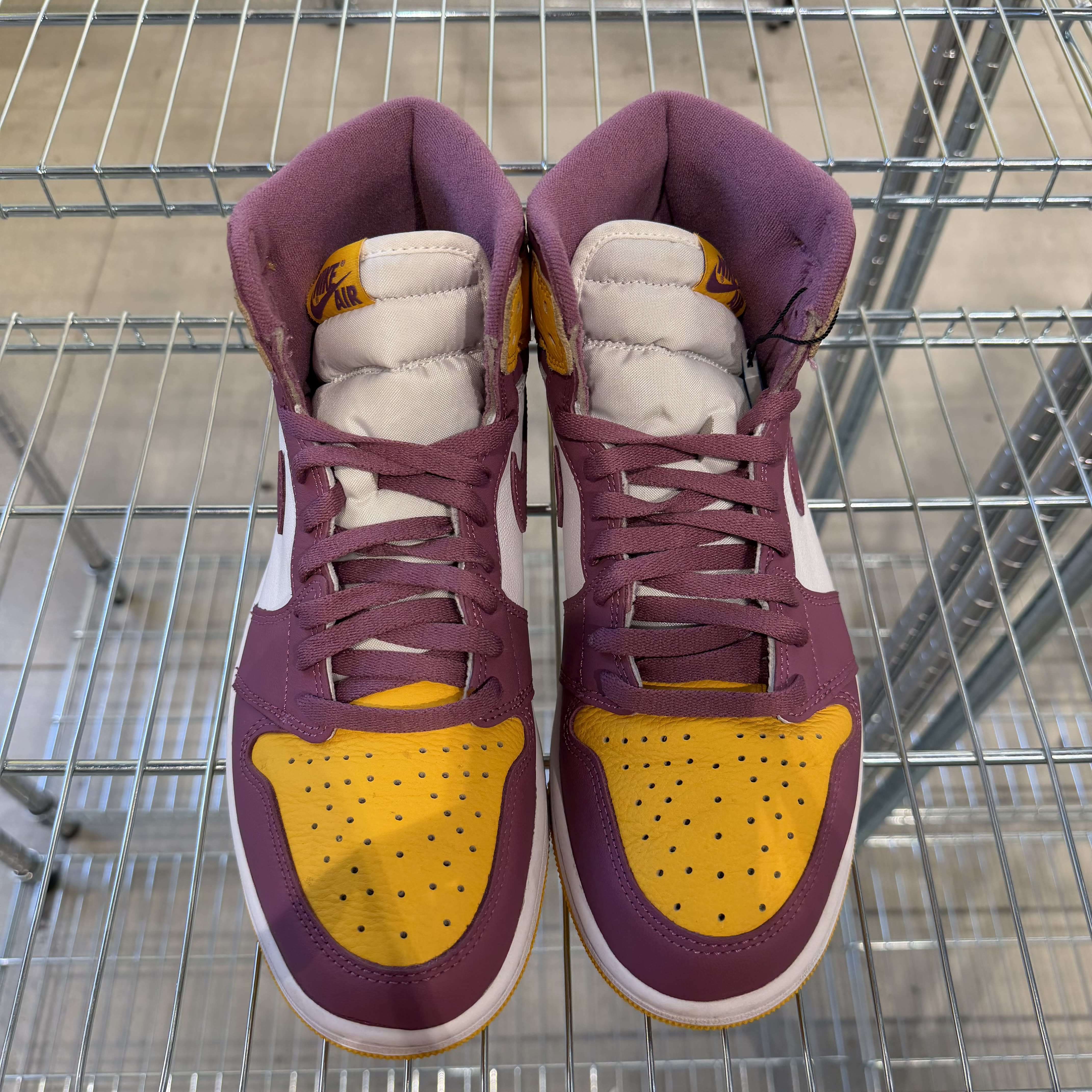713019 Jordan 1 Retro High OG Brotherhood