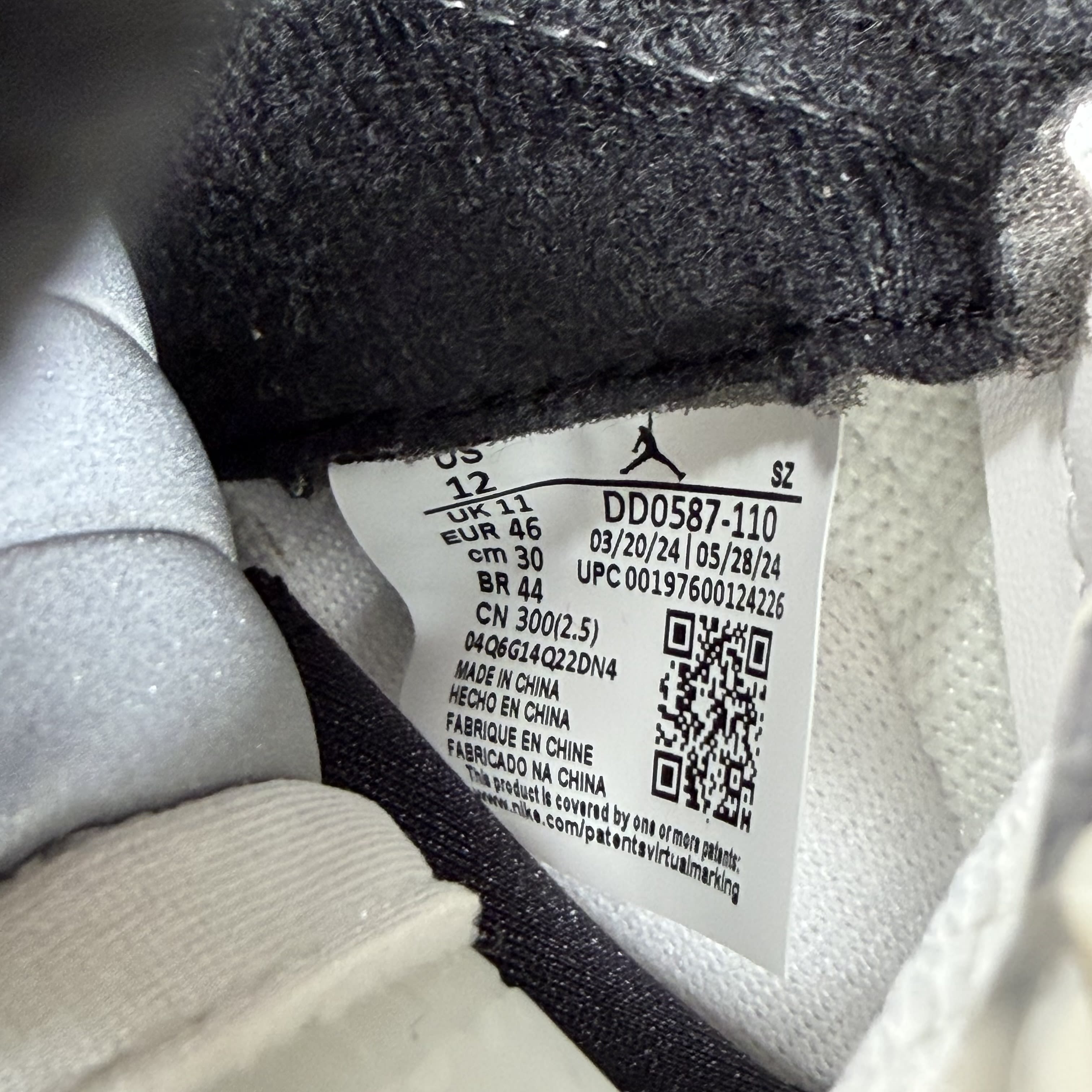 603949 Jordan 5 Retro Reverse Metallic