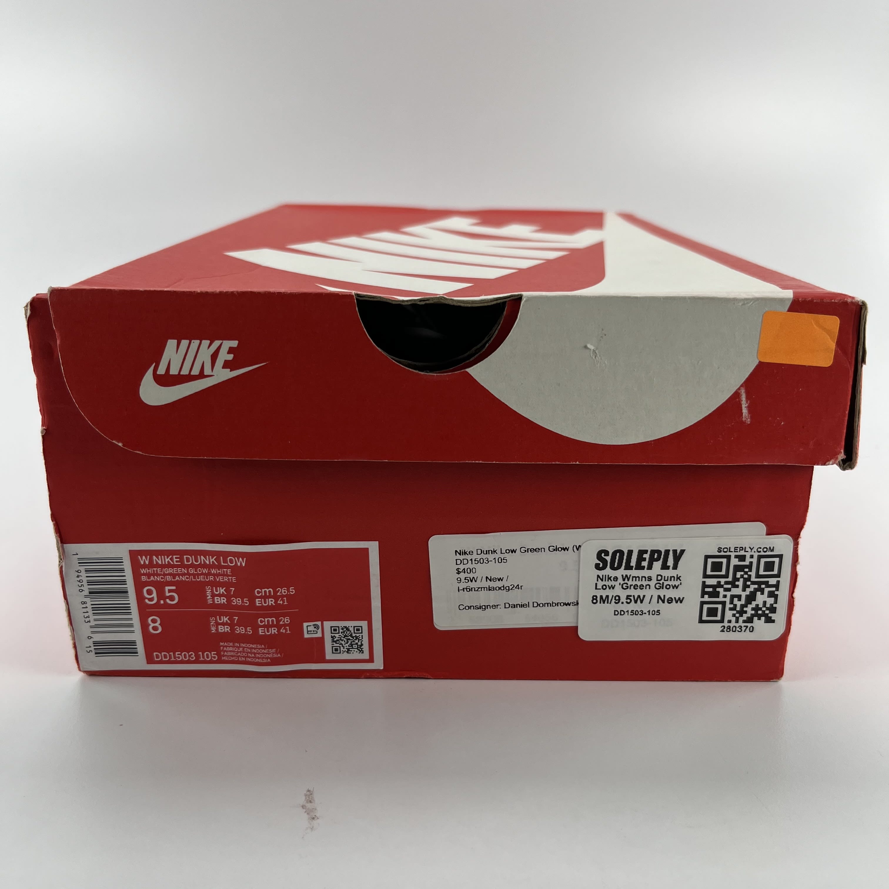 280370 Nike Wmns Dunk Low 'Green Glow'
