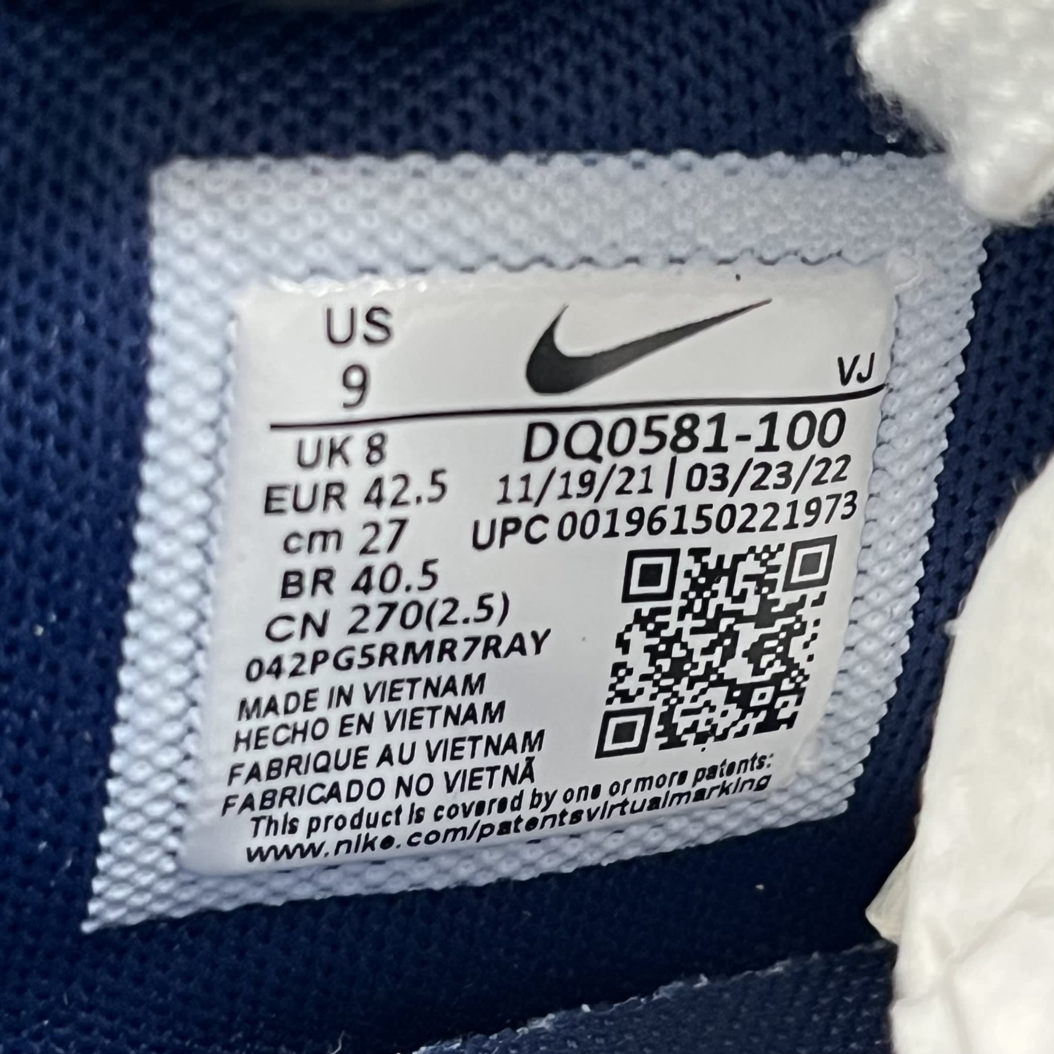 523649 Nike Zoom Cortez SP sacai White University Red Blue