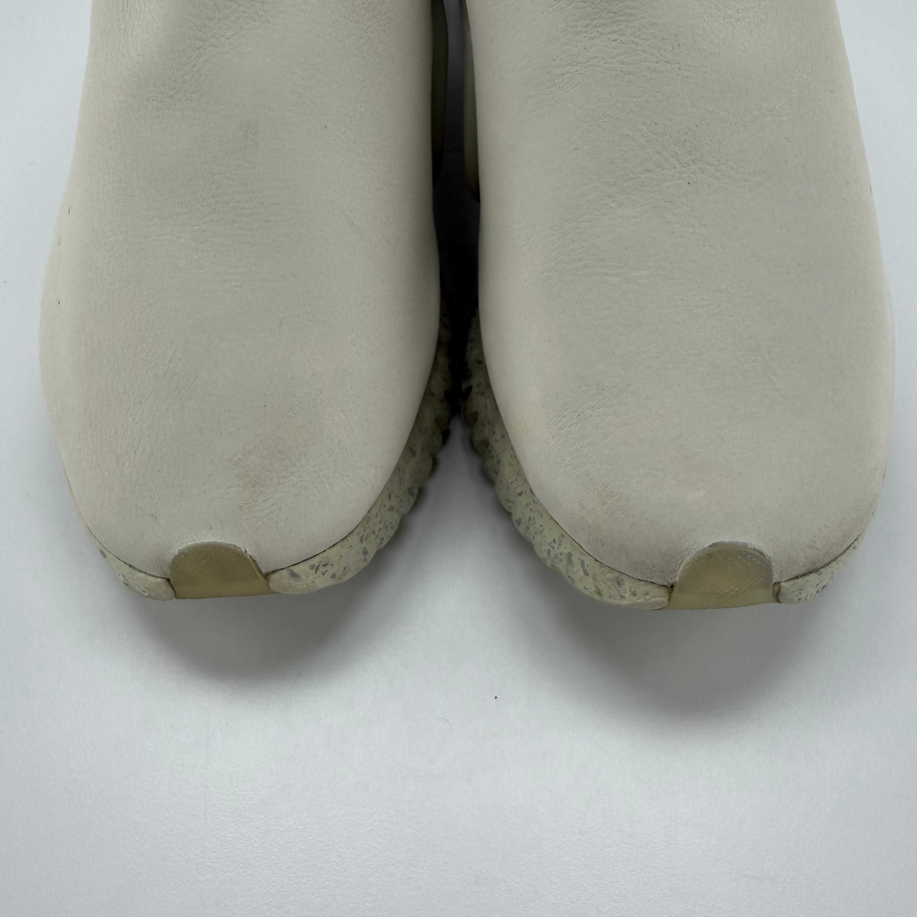 424688 Nike Moc Flow SP Undercover Light Bone