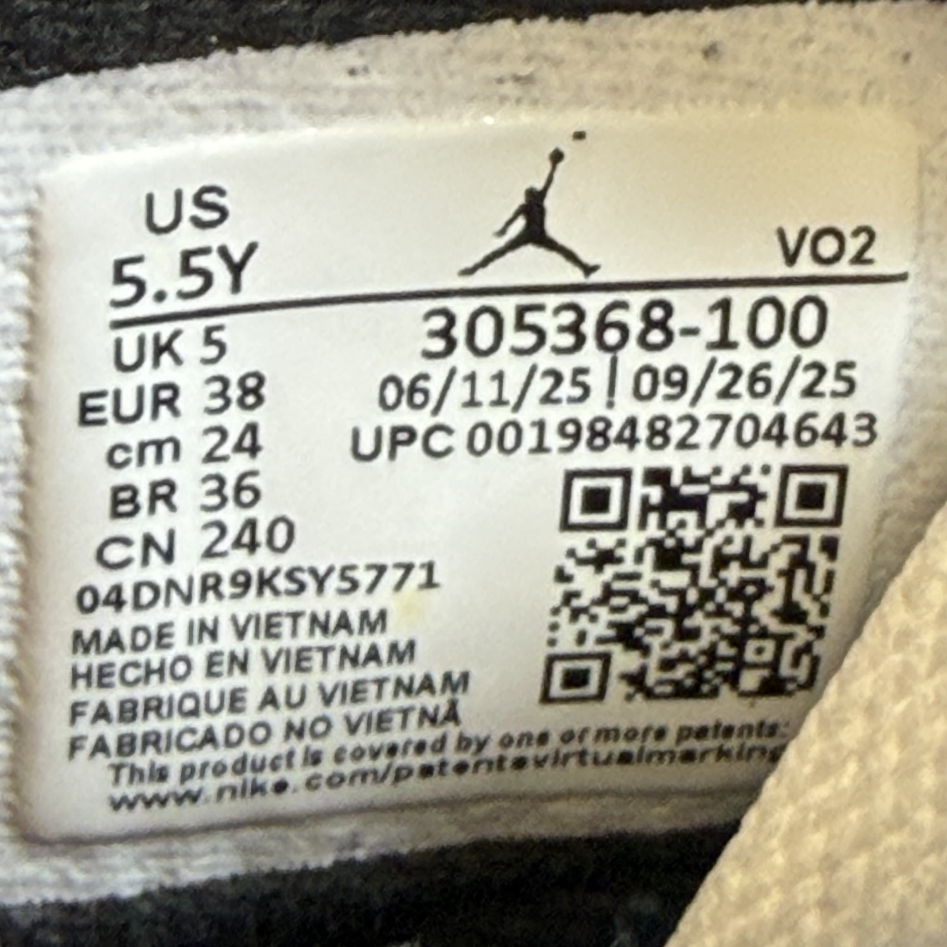 SP3889 Jordan 8 Retro White True Red (2025) (GS)