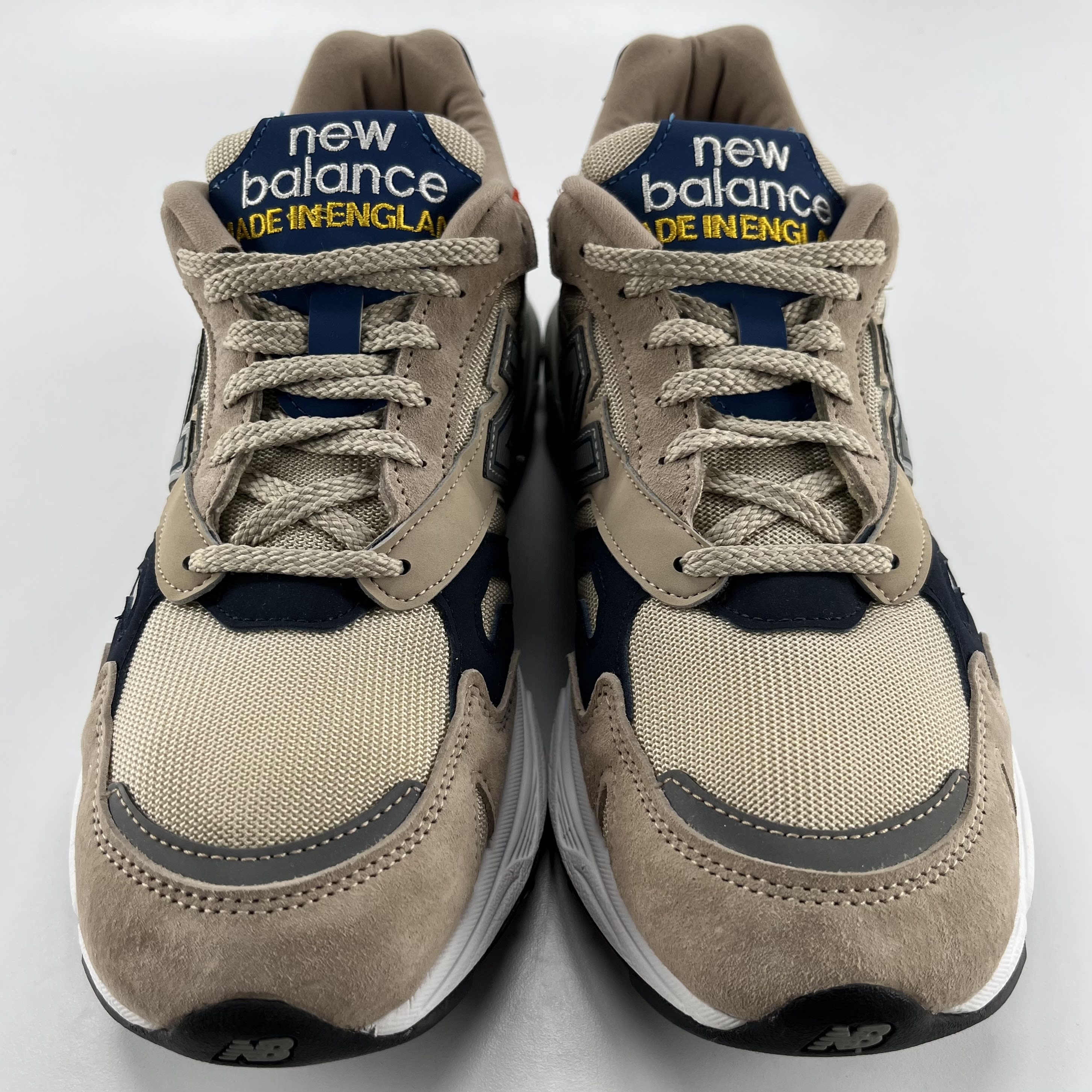 263337 New Balance 920 Sand Burnt Orange