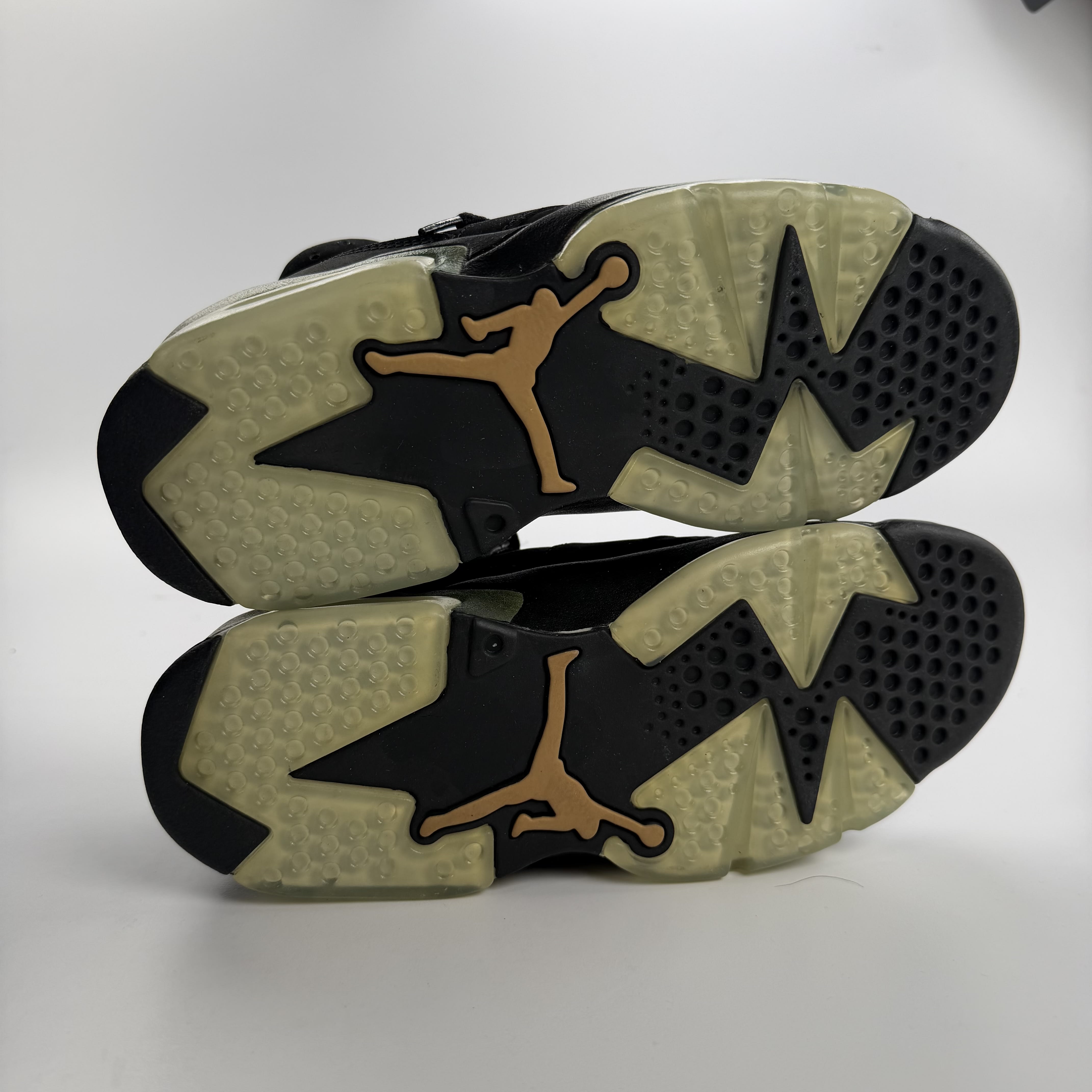 SP5452 Jordan Defining Moments Pack (6/11)