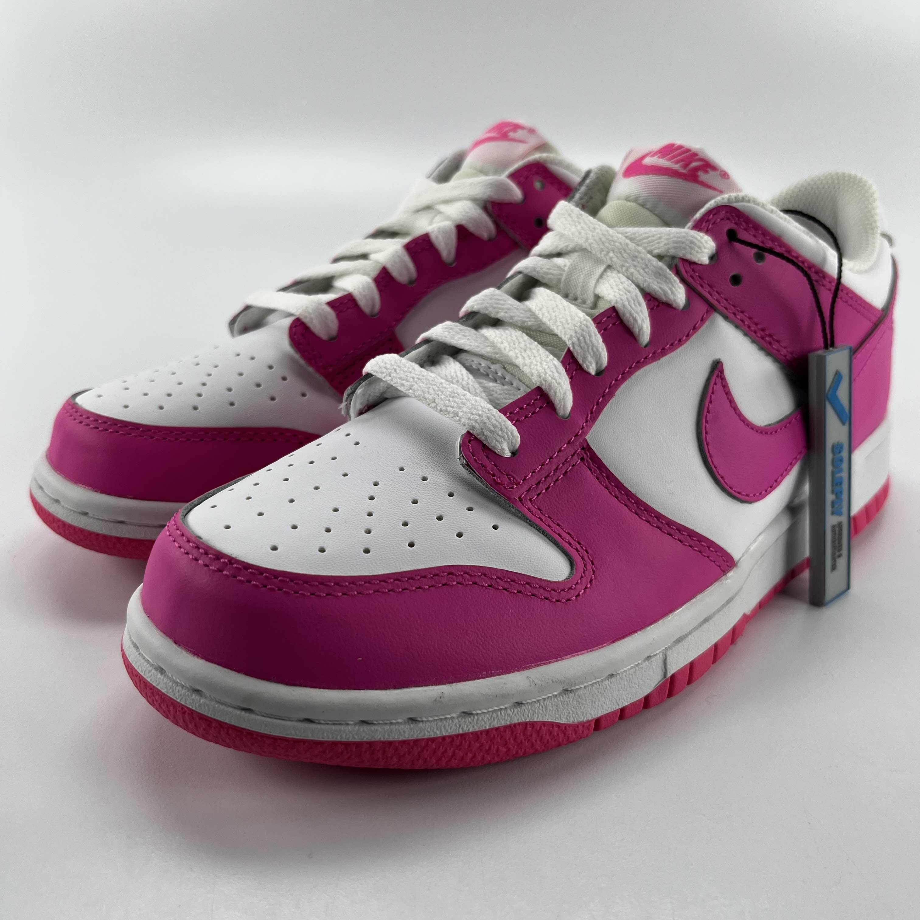 269448 Nike Dunk Low Laser Fuchsia (GS)