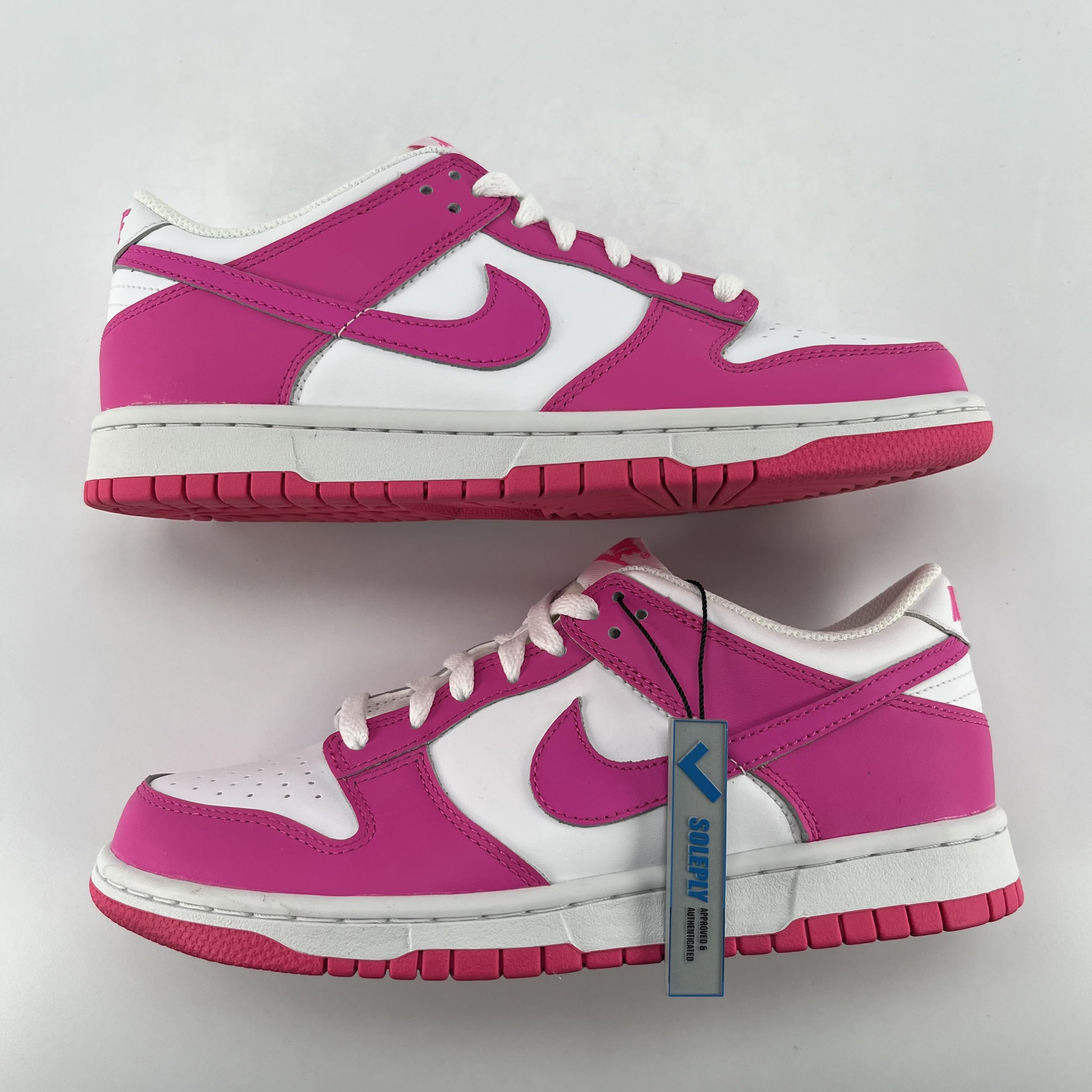269448 Nike Dunk Low Laser Fuchsia (GS)