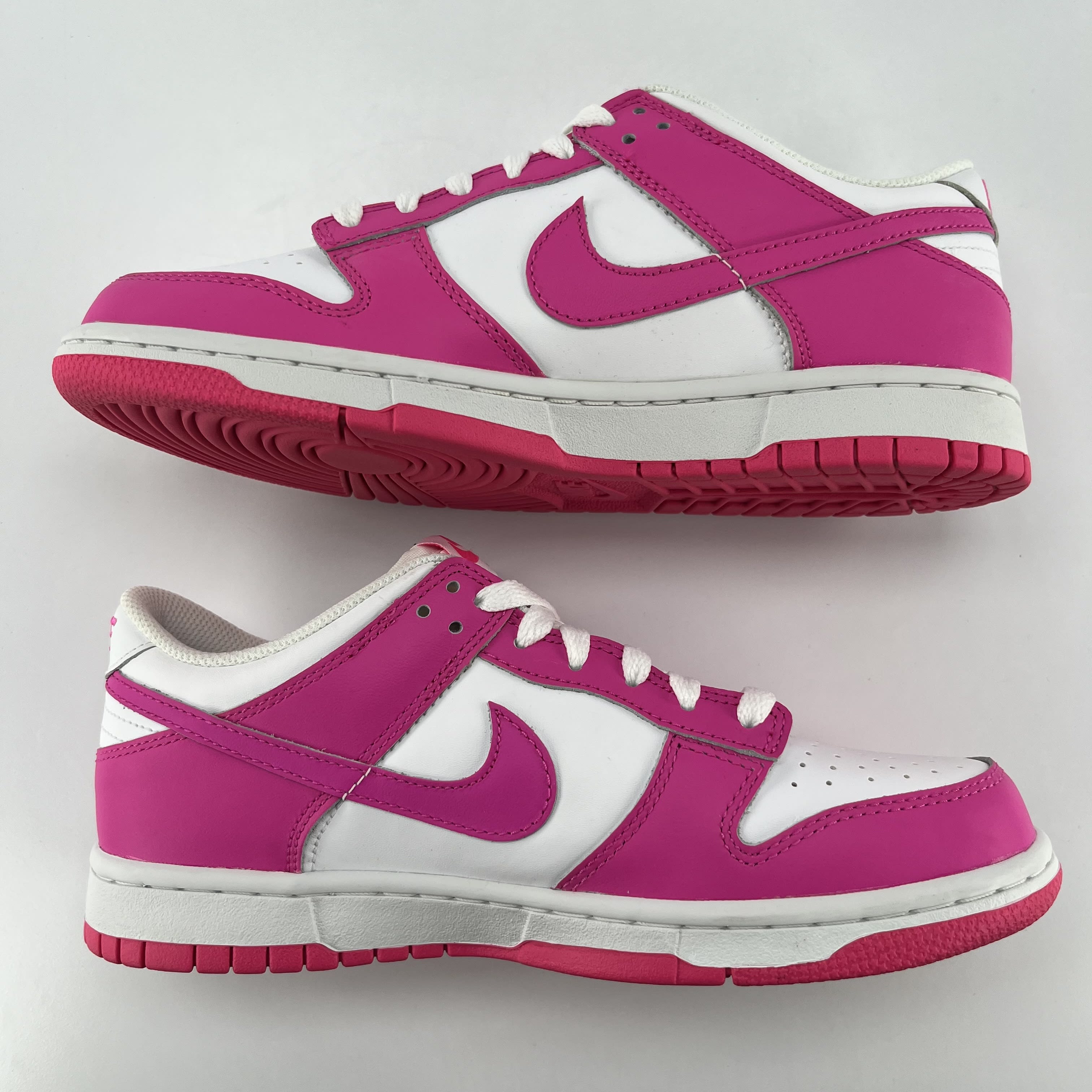 269448 Nike Dunk Low Laser Fuchsia (GS)
