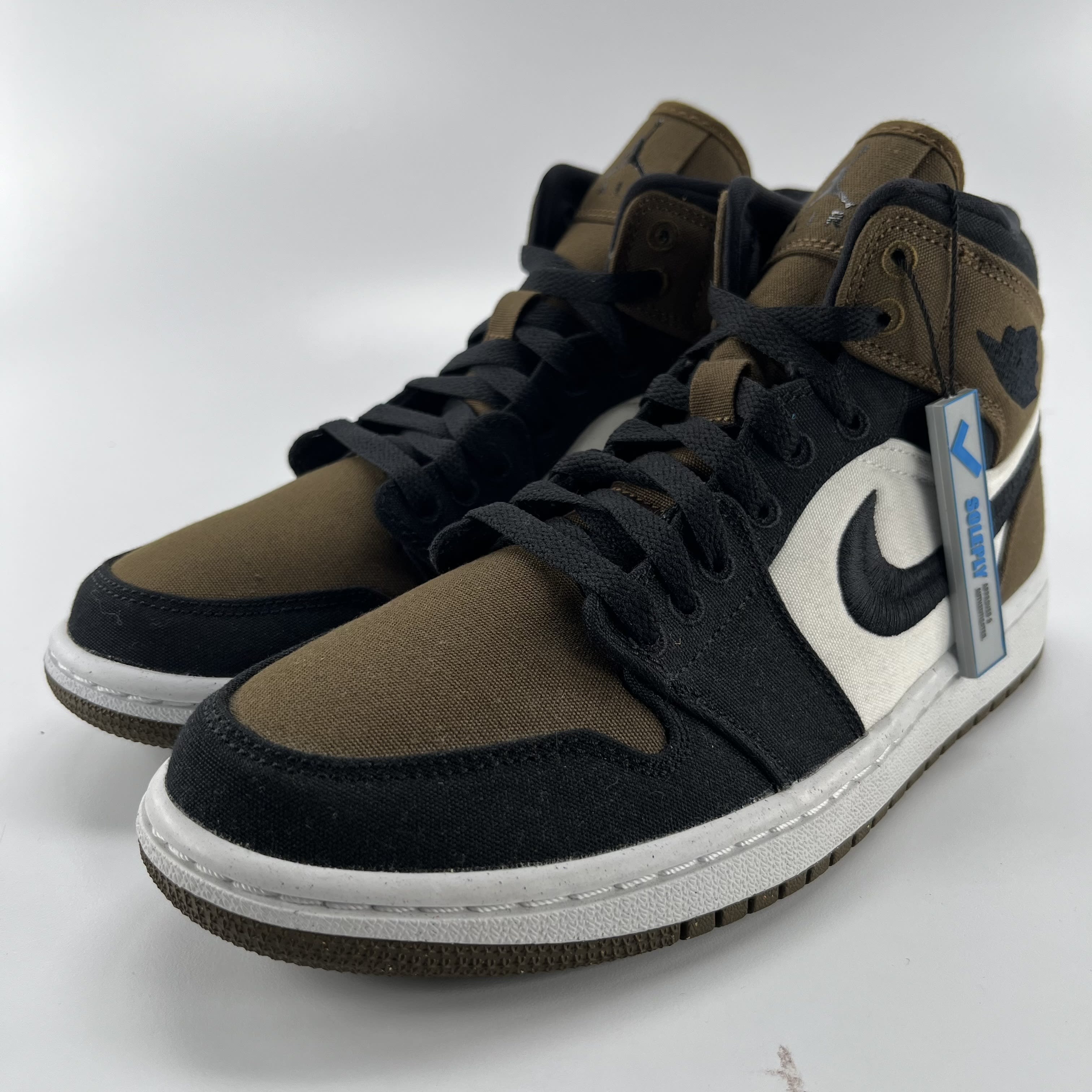 282062 Wmns Air Jordan 1 Mid SE 'Olive Toe'